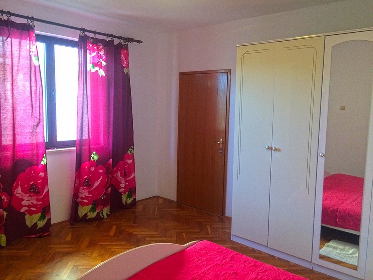 Two bedroom apartment with terrace and sea view Lopar, Rab  A-a