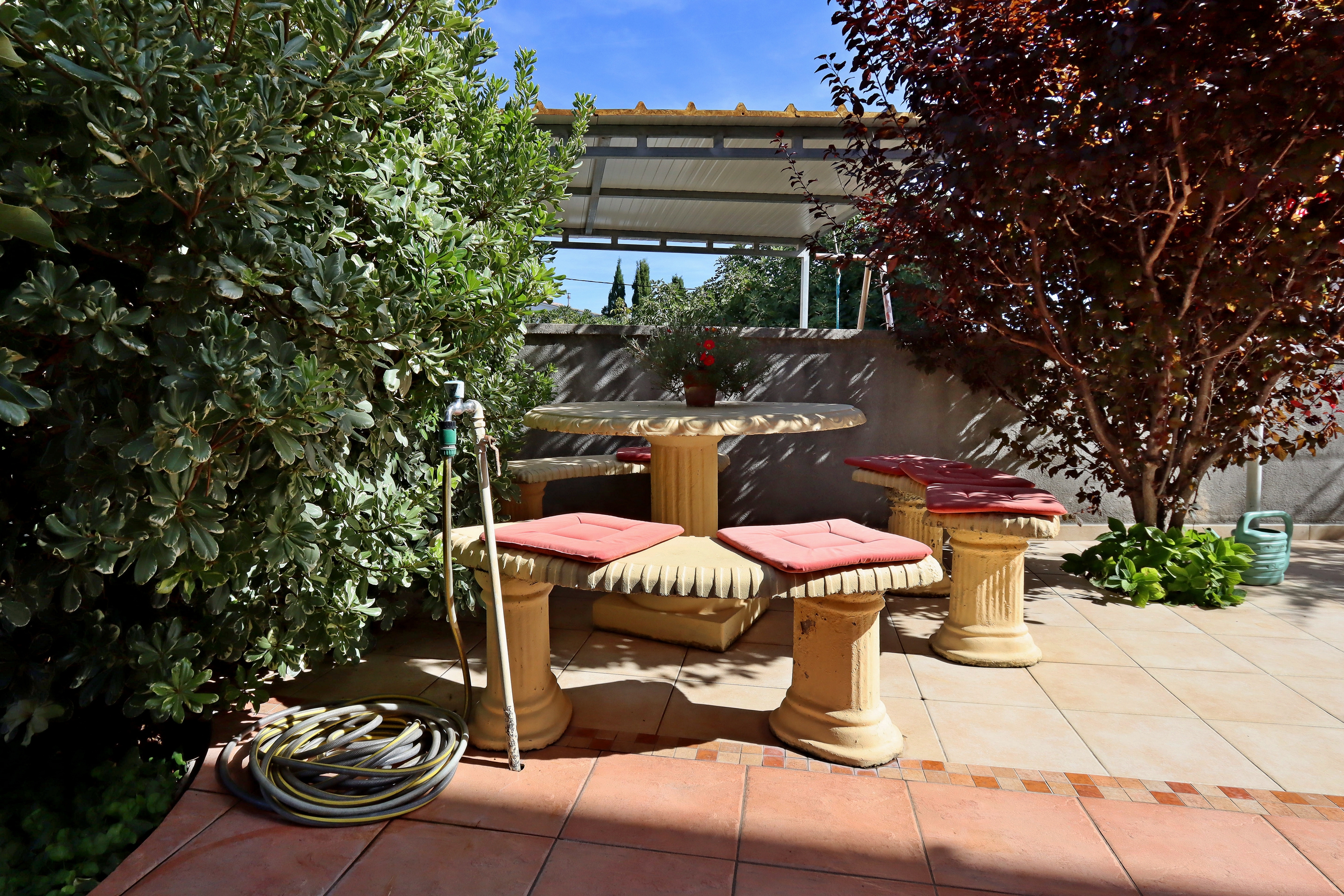 Two bedroom apartment with terrace and sea view Lopar, Rab  A-a