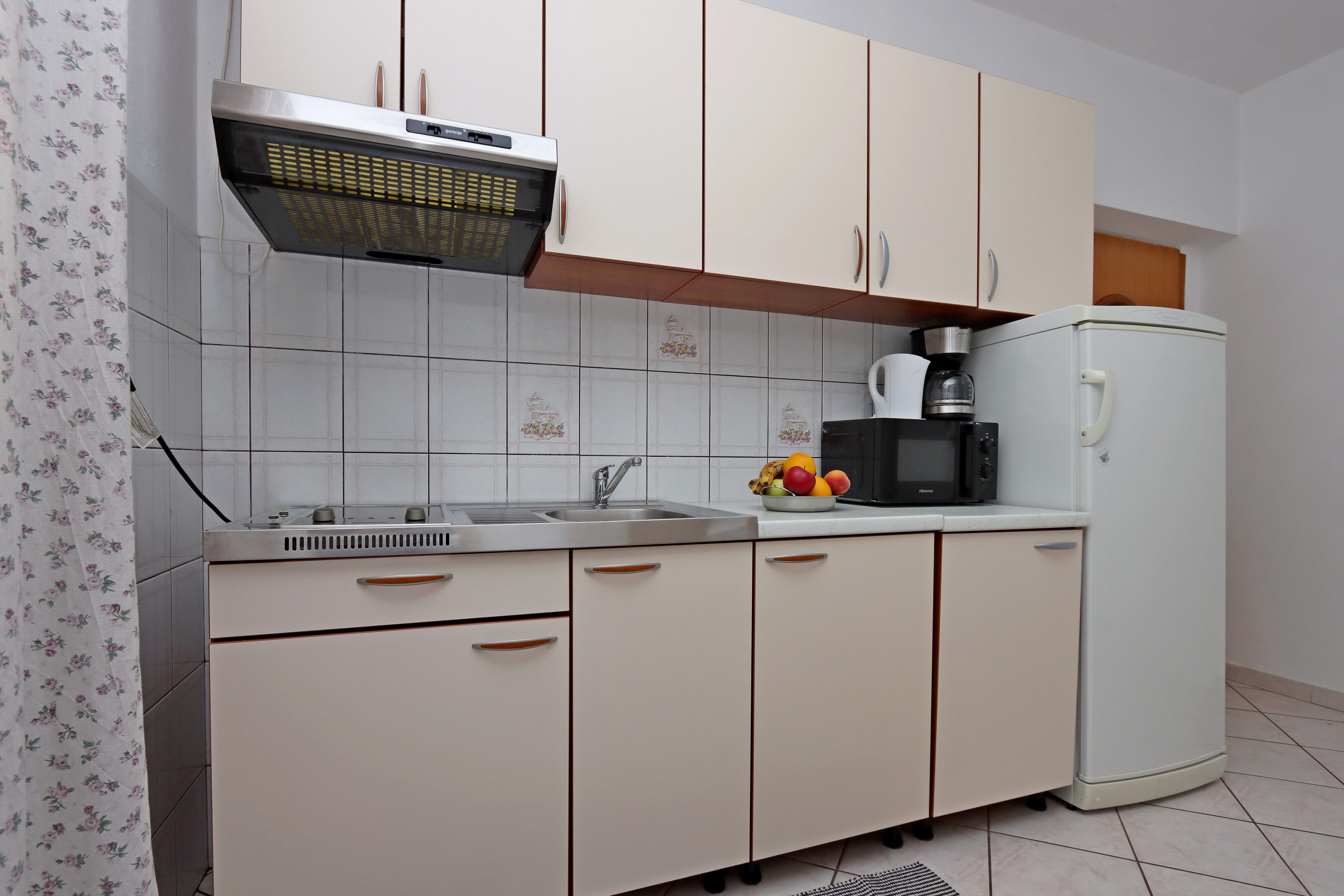 Top Rab Lopar Top Rab Lopar