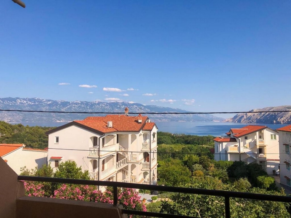 Two bedroom apartment with terrace and sea view Lopar, Rab  A-b