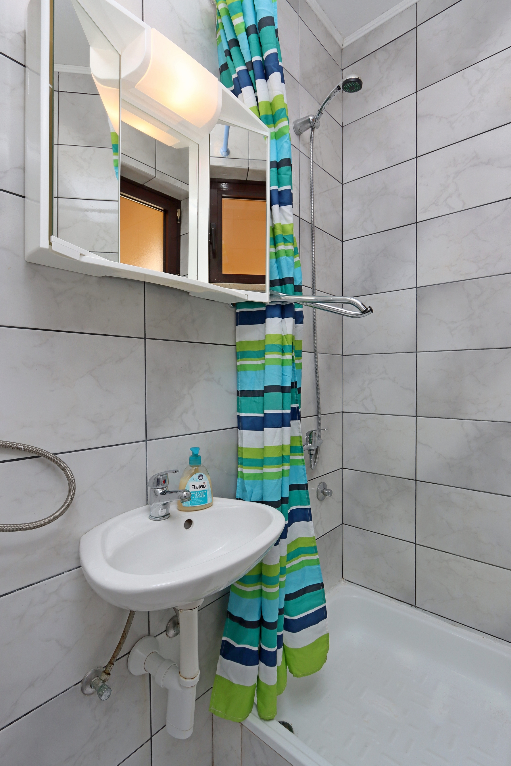 Top Rab Lopar Top Rab Lopar