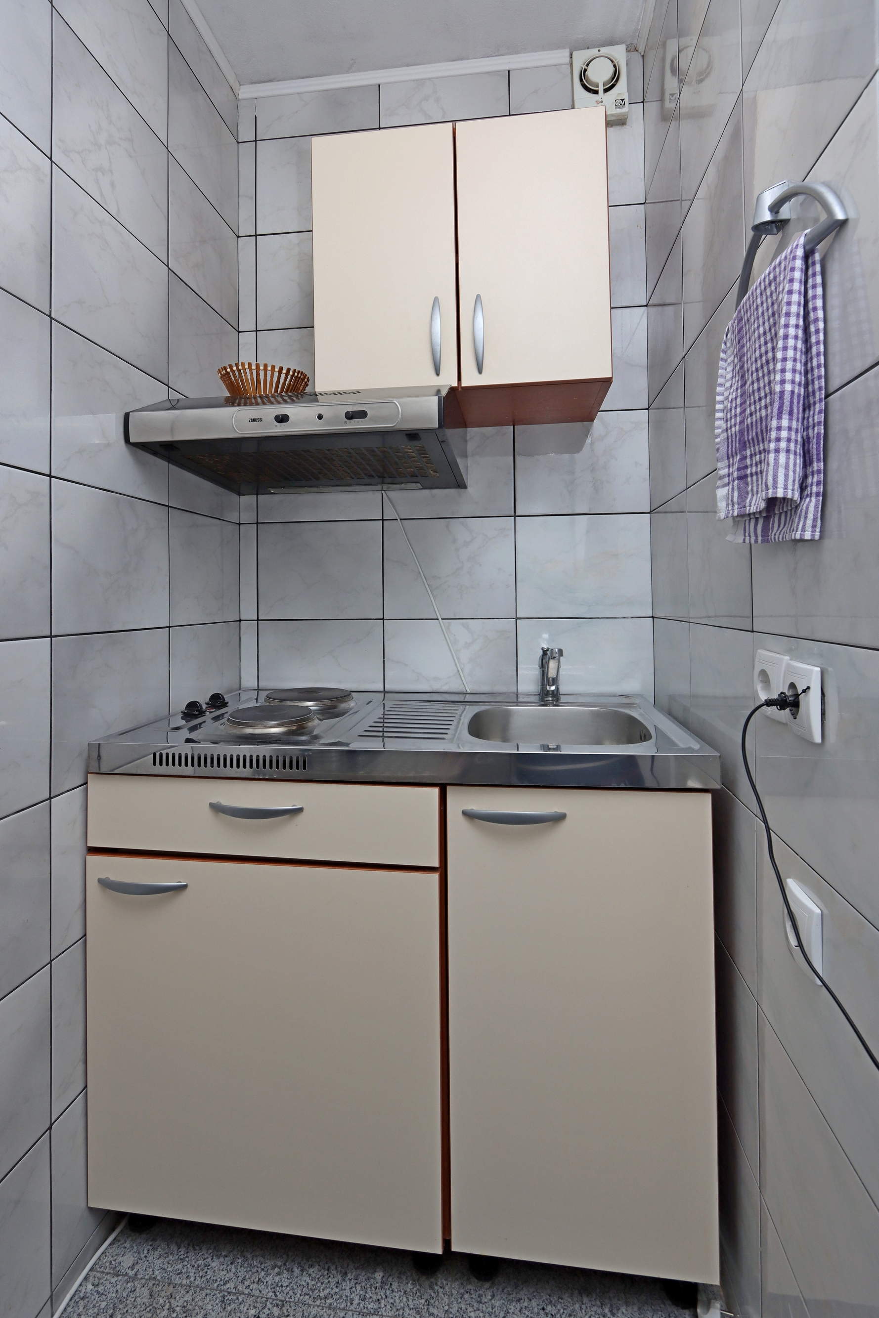 Top Rab Lopar Top Rab Lopar