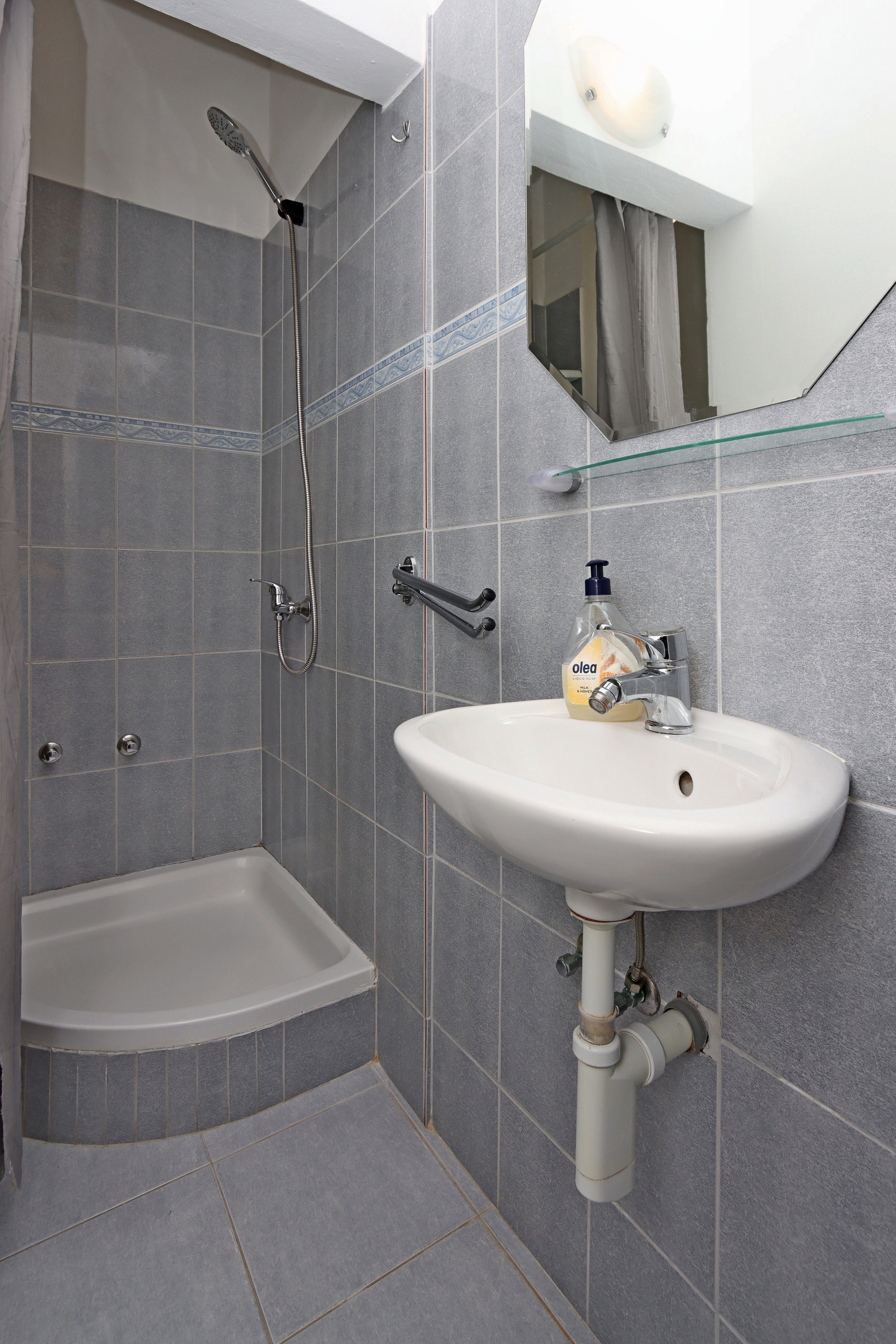 Top Rab Lopar Top Rab Lopar