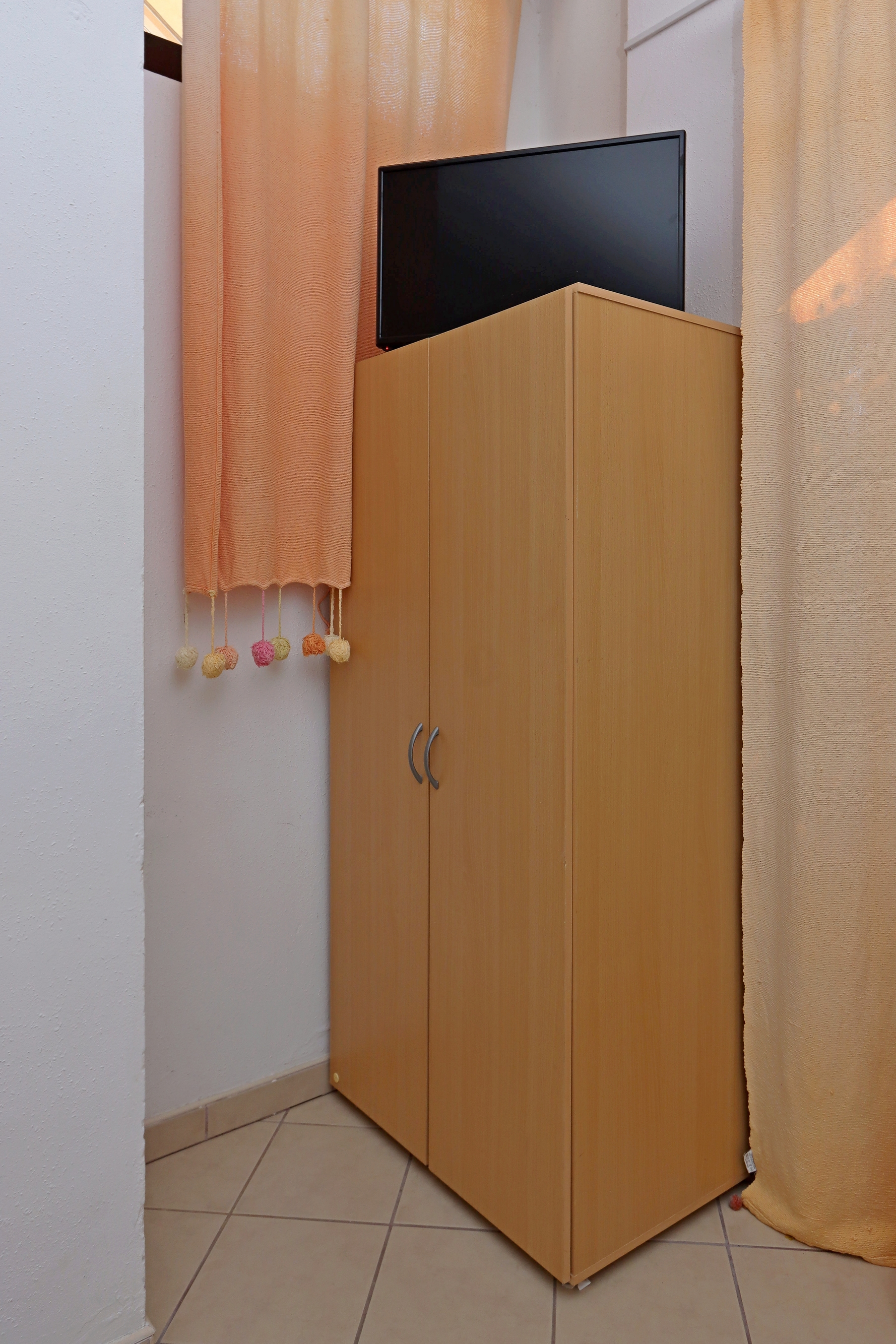 Top Rab Lopar Top Rab Lopar