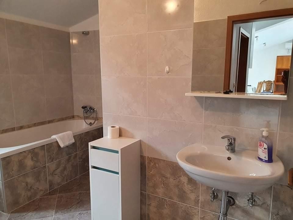 Top Brač Povlja Top Brač Povlja