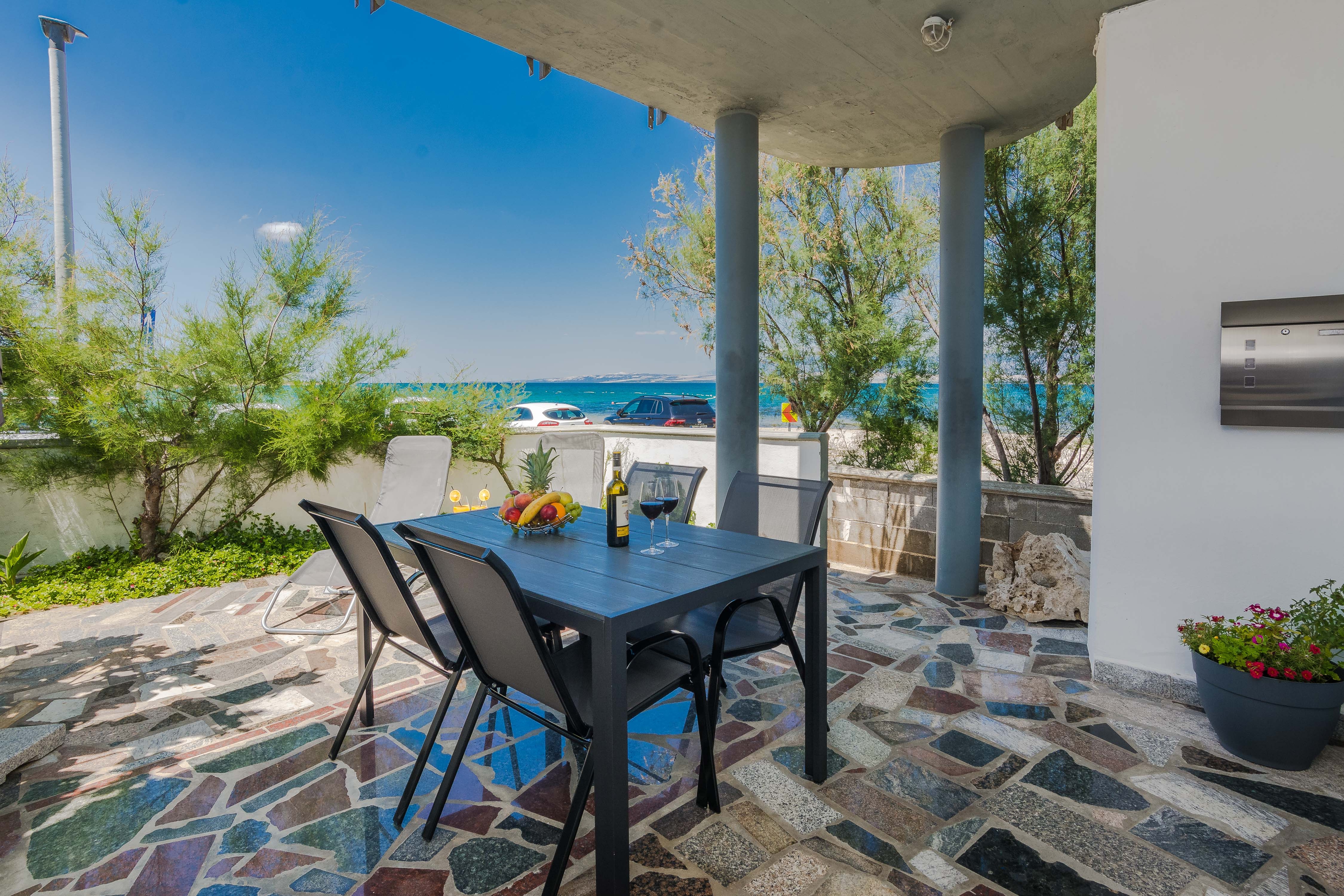 One bedroom apartment near beach Vir (A-21812-a)