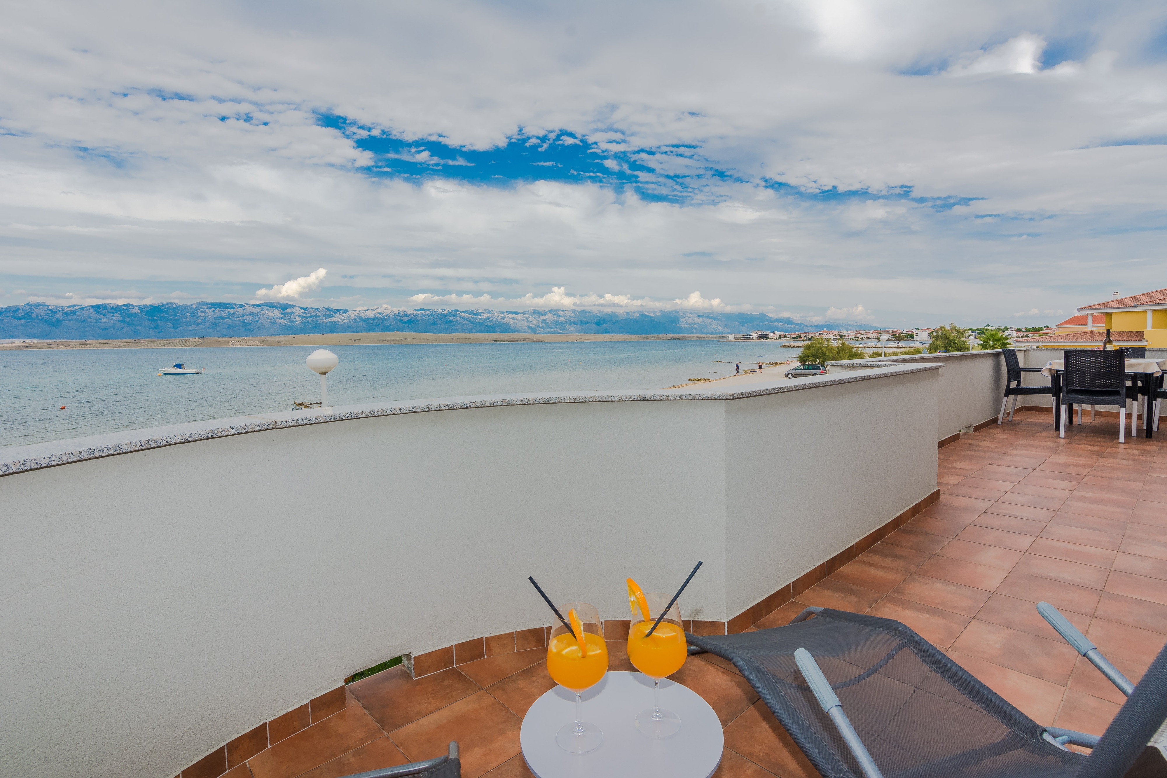 Two bedroom apartment near beach Vir  A-b