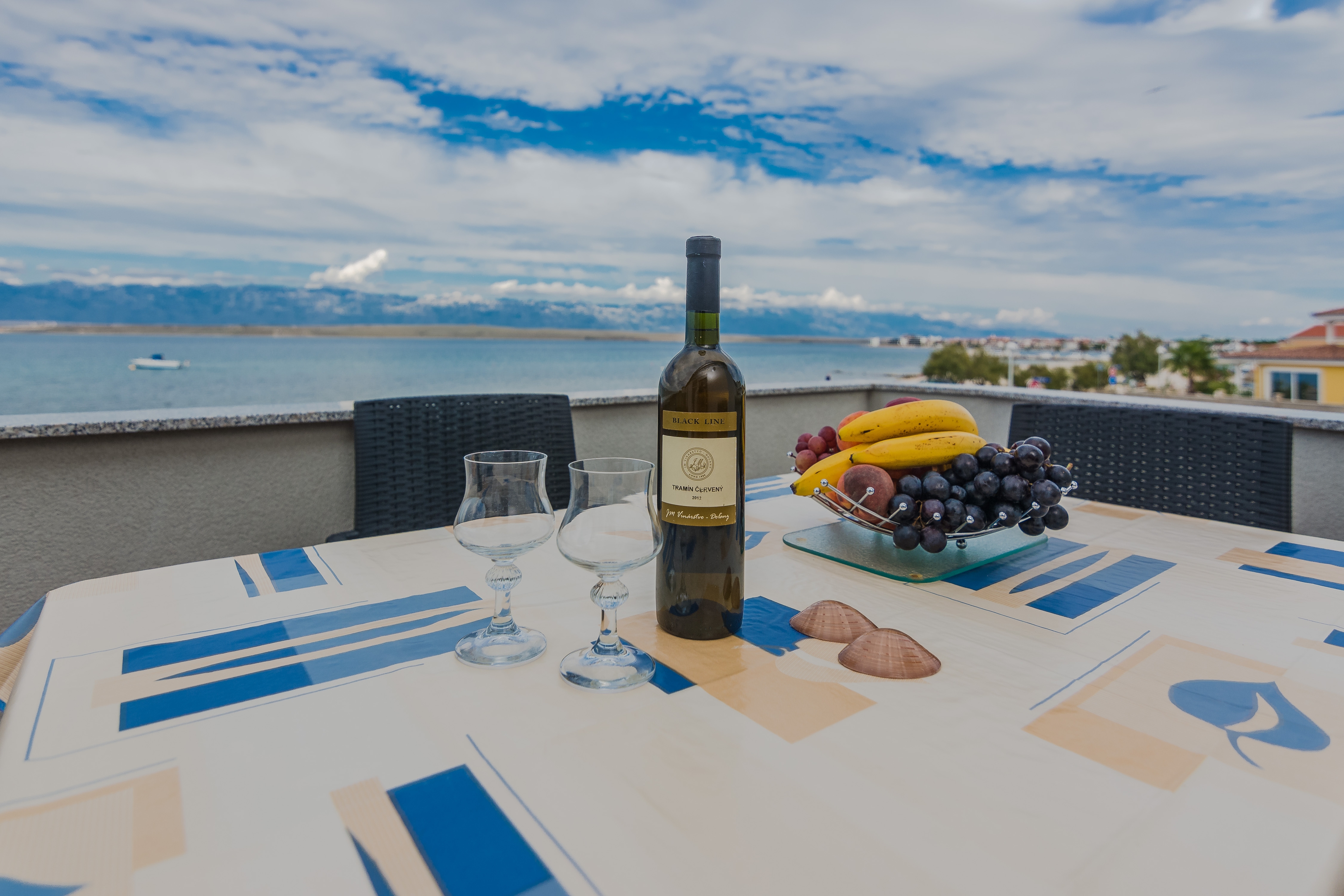 Two bedroom apartment near beach Vir  A-b