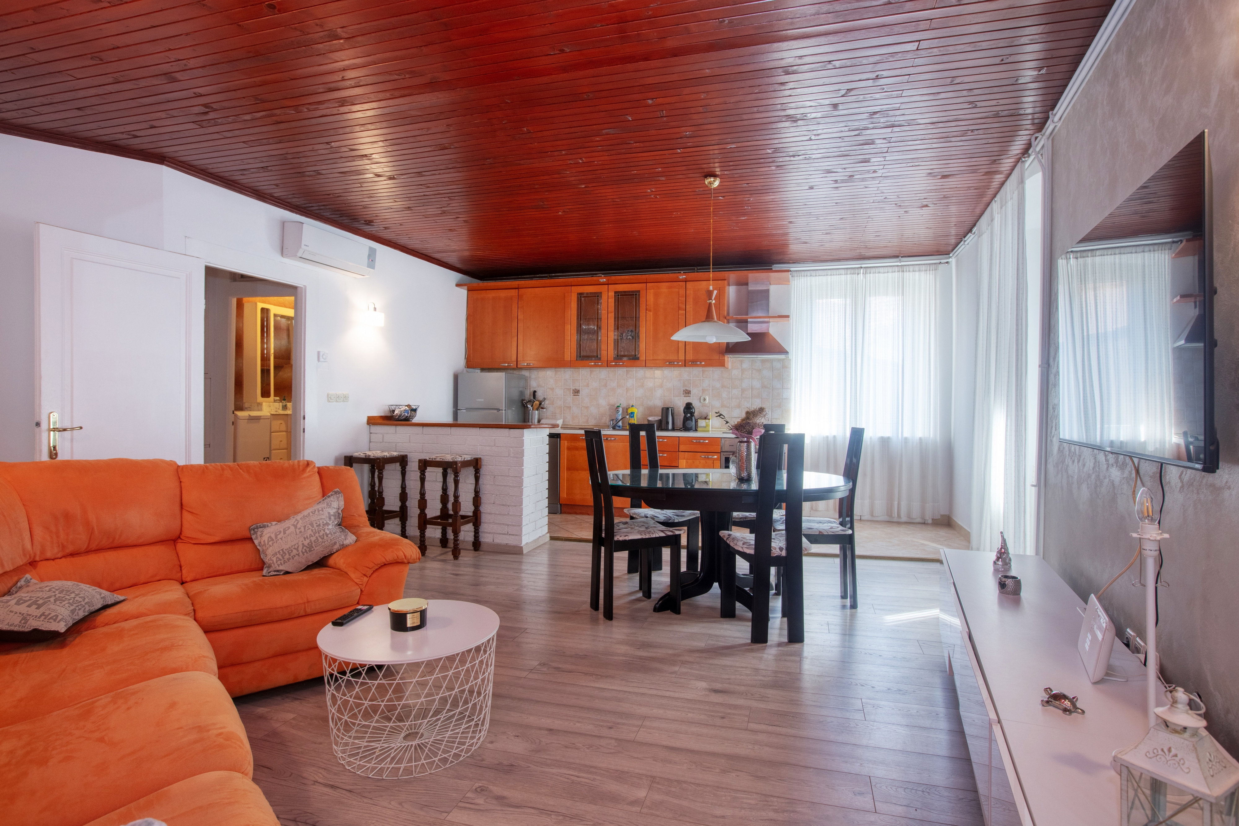 Three bedroom apartment with terrace Šibenik (A-21816-b) Three bedroom apartment with terrace Šibenik (A-21816-b)