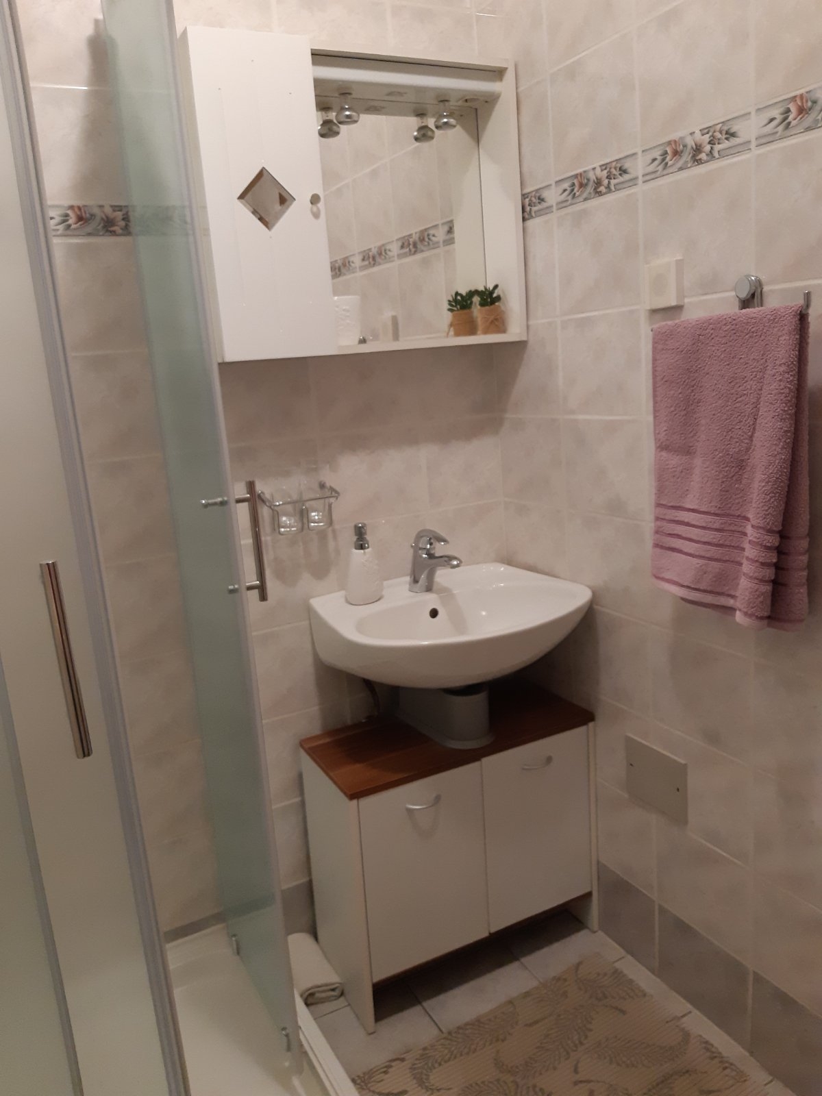 One bedroom apartment with terrace Starigrad, Paklenica  A-a