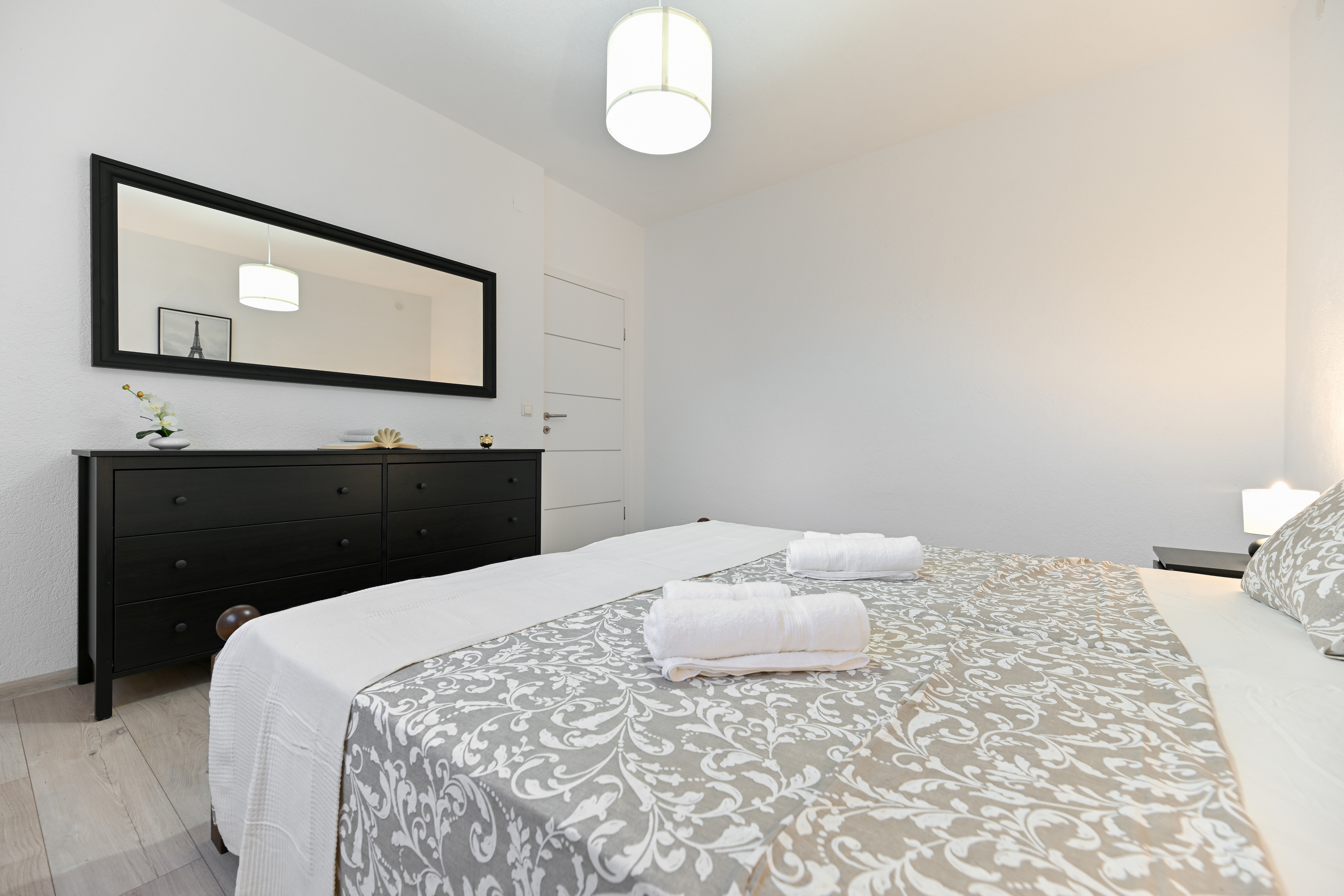 Three bedroom house with terrace Vrana, Biograd  K