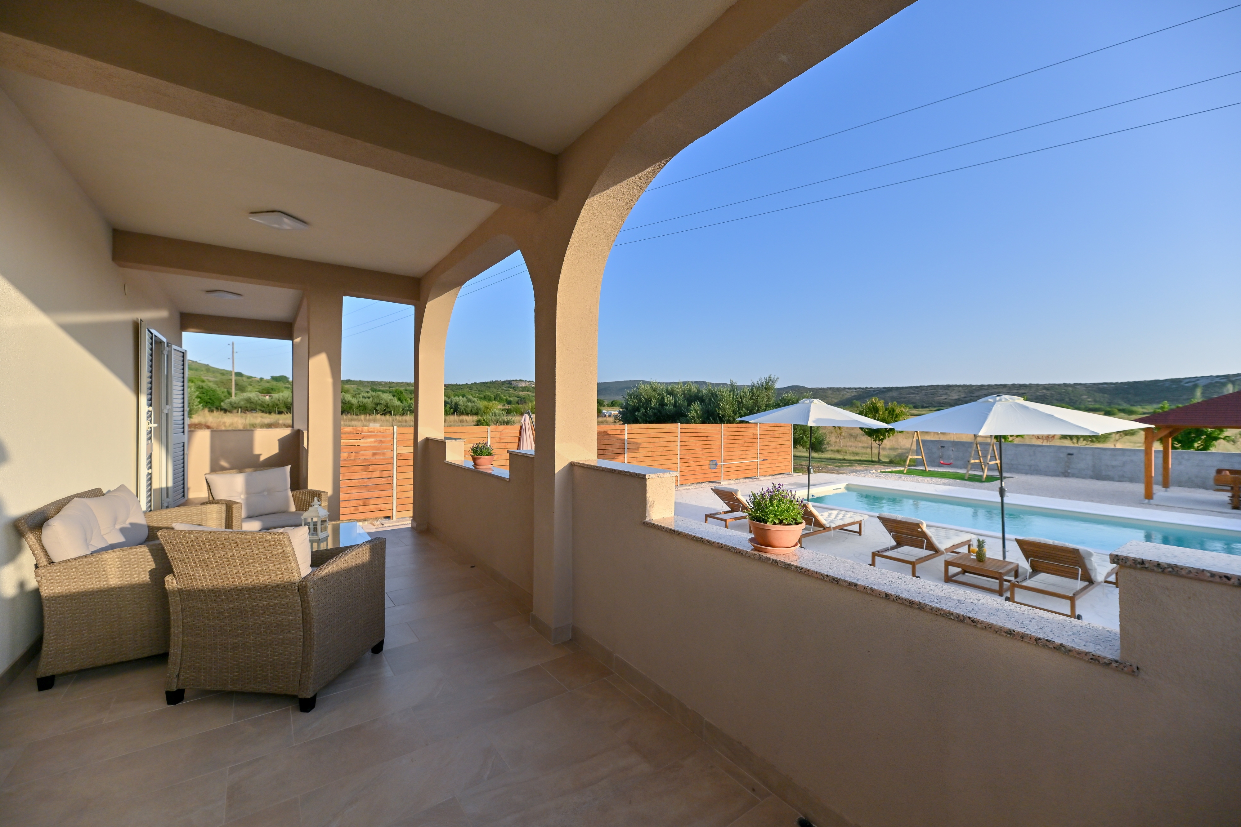 Three bedroom house with terrace Vrana, Biograd  K