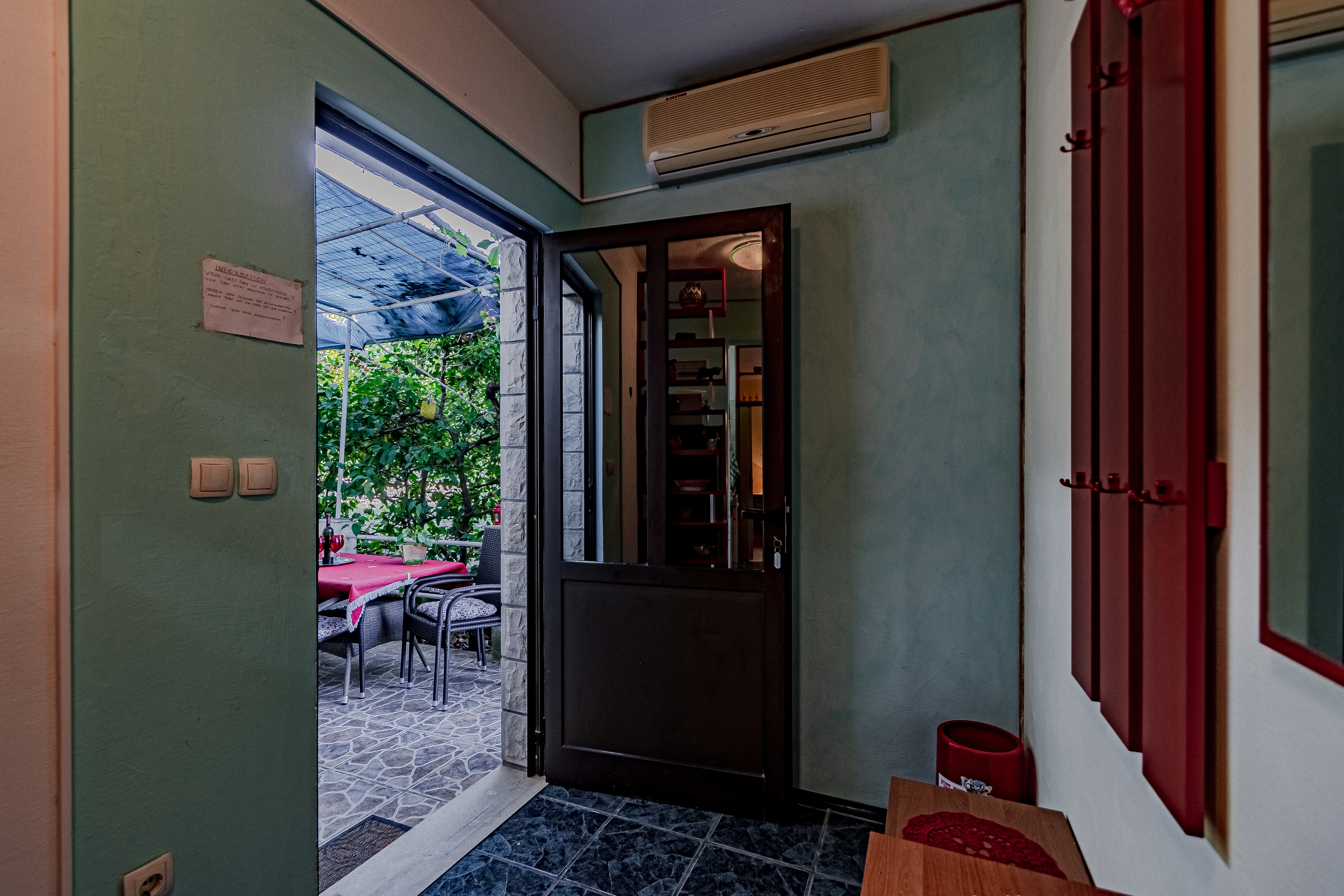 Two bedroom apartment with terrace Kneža, Korčula  A-a