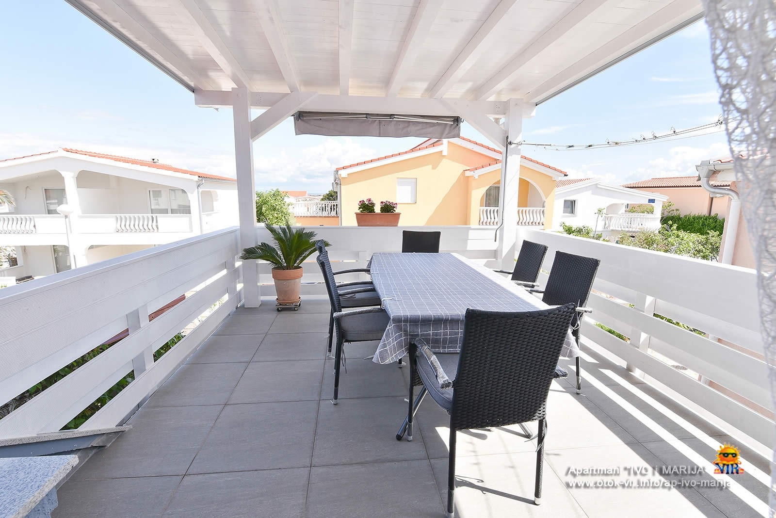 Two bedroom apartment with terrace and sea view Vir  A-d