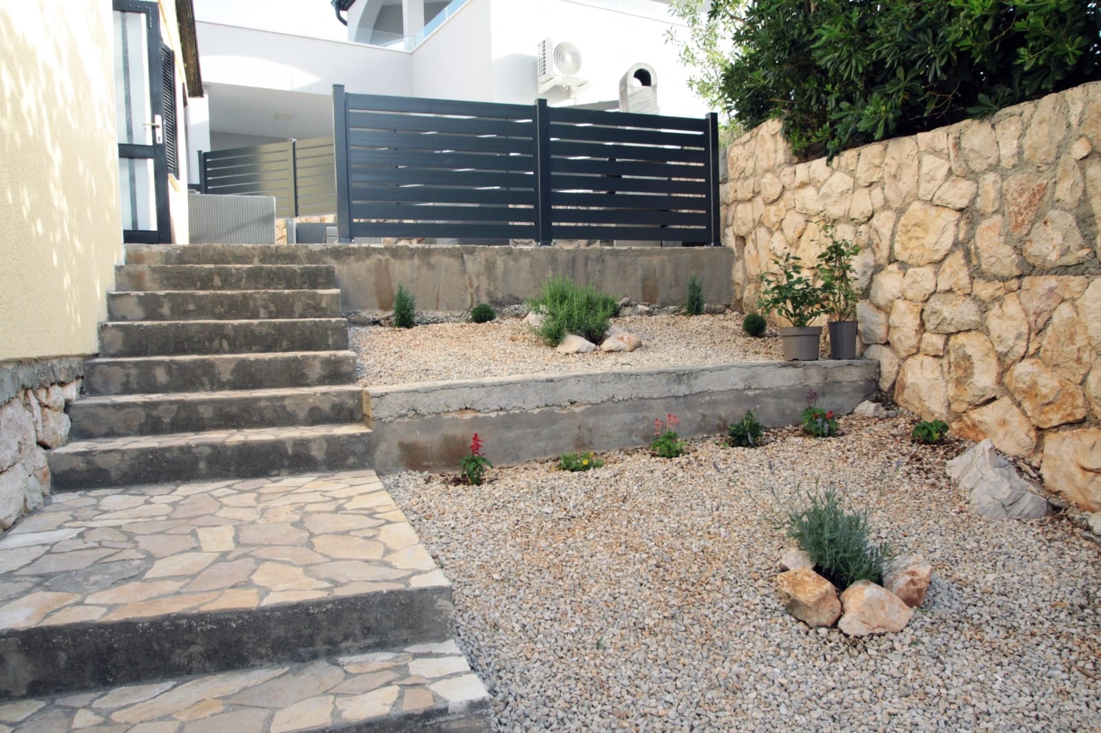 Two bedroom house with terrace and sea view Vinjerac, Zadar  K