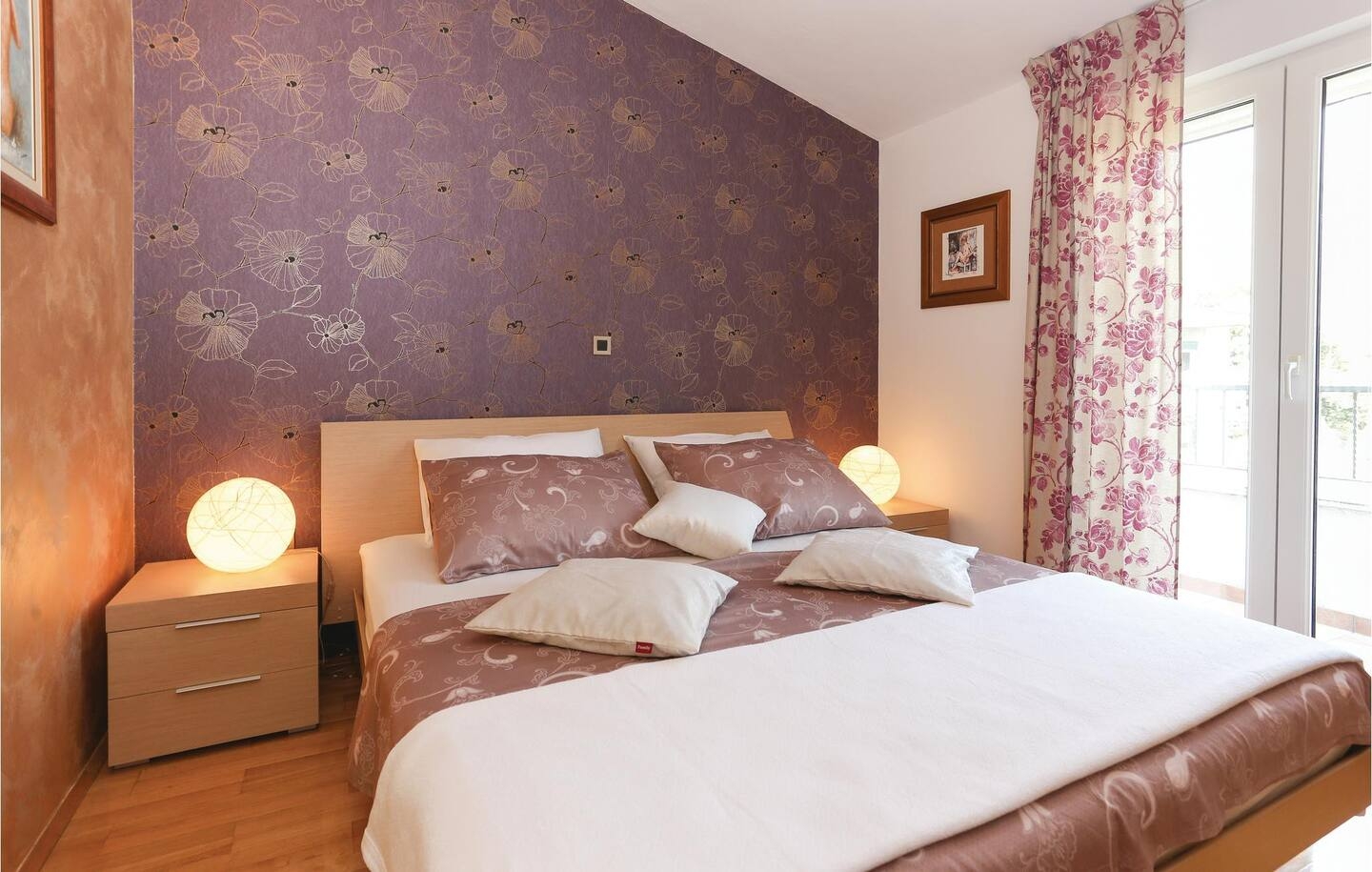 Four bedroom house with terrace and sea view Kaštel Sućurac, Kaštela  K