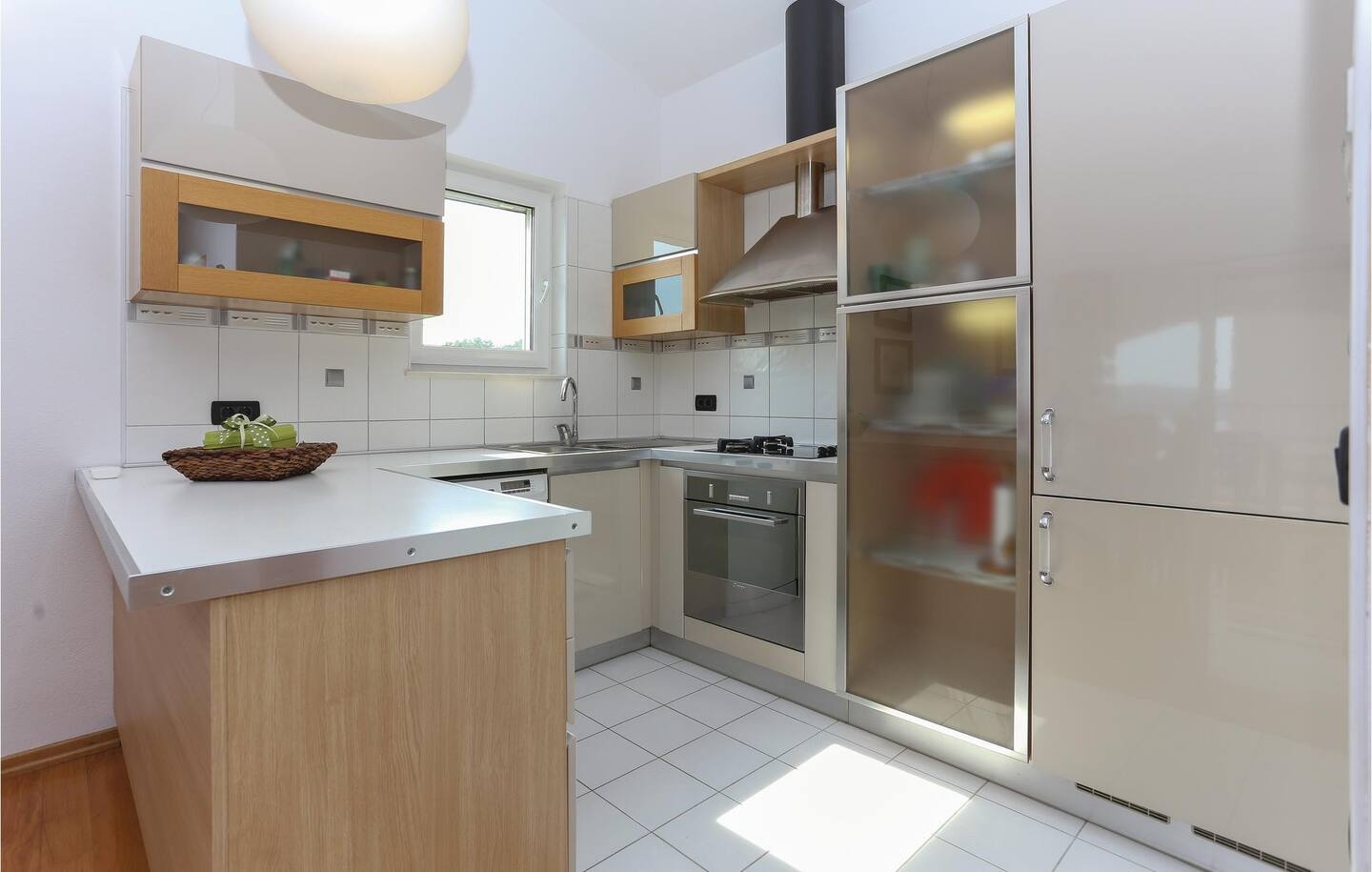 Four bedroom house with terrace and sea view Kaštel Sućurac, Kaštela  K