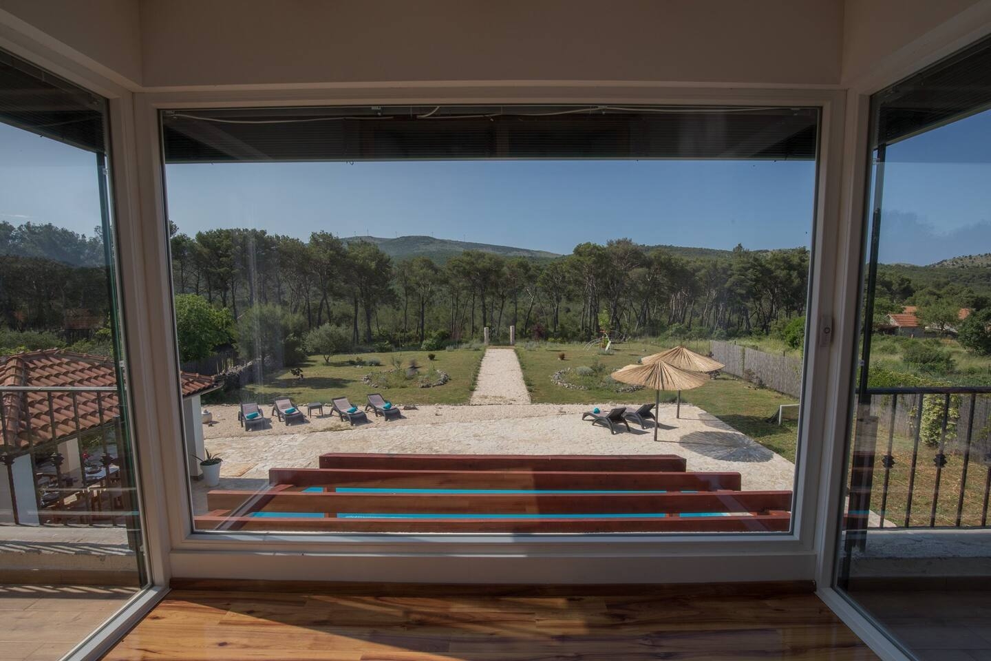 Four bedroom house with terrace Vrpolje, Šibenik  K