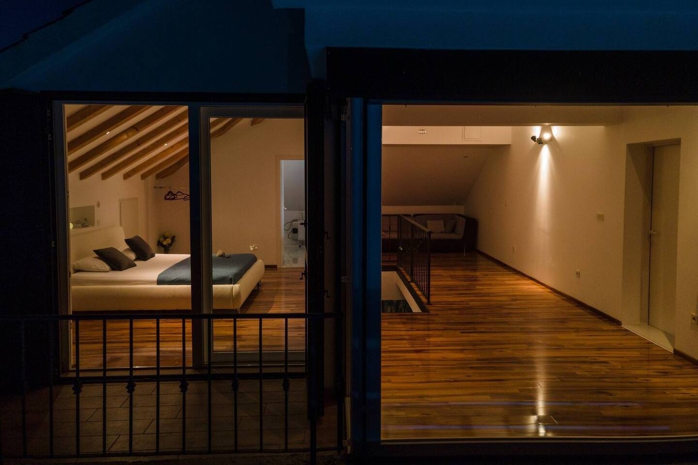 Four bedroom house with terrace Vrpolje, Šibenik  K