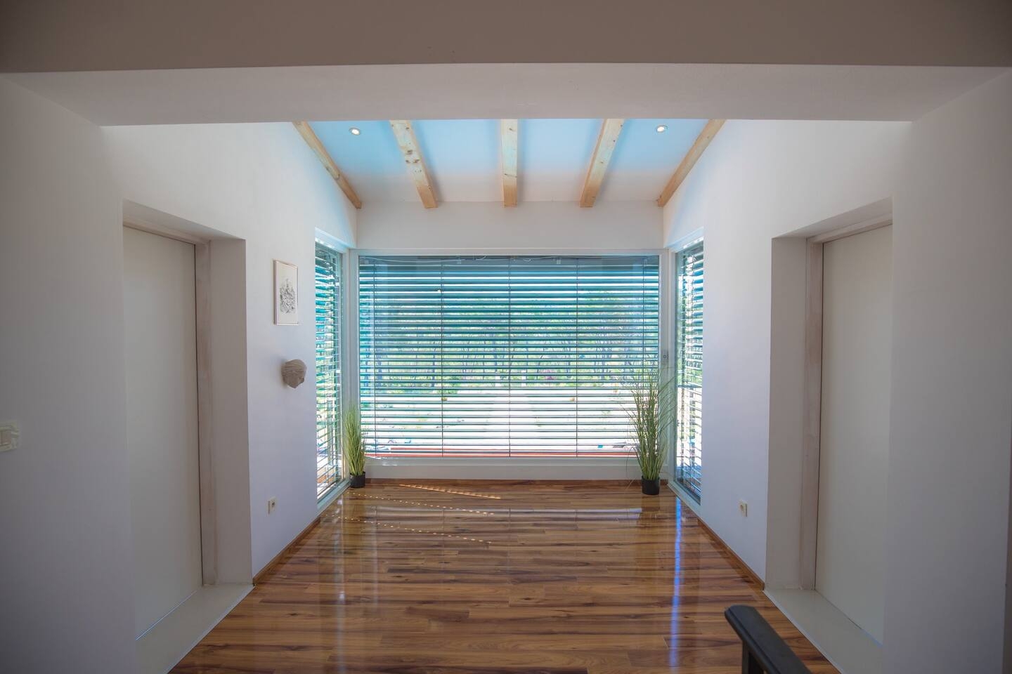 Four bedroom house with terrace Vrpolje, Šibenik  K
