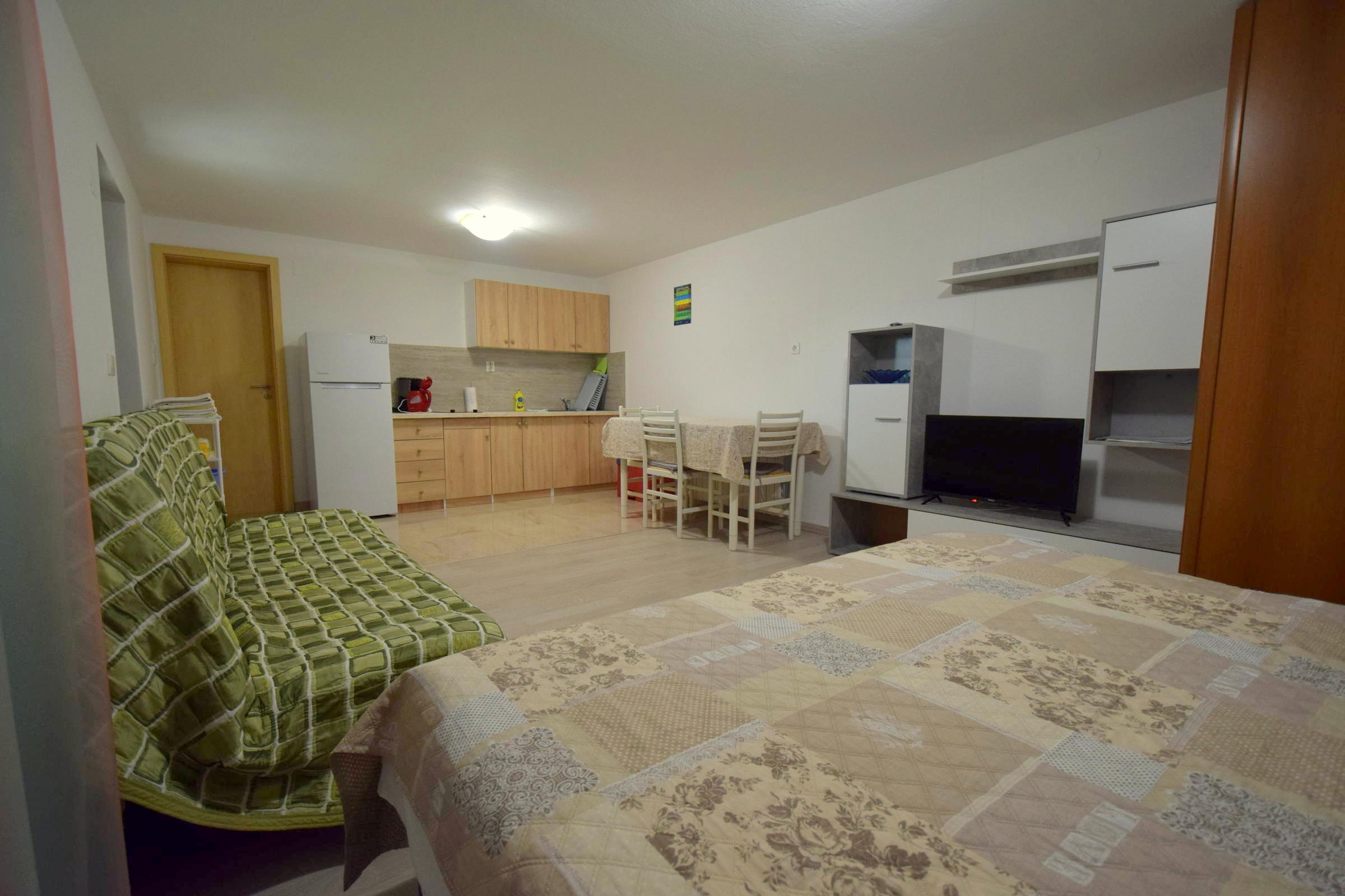 Studio flat with terrace Njivice (Krk) (AS-21846-a) Studio flat with terrace Njivice (Krk) (AS-21846-a)