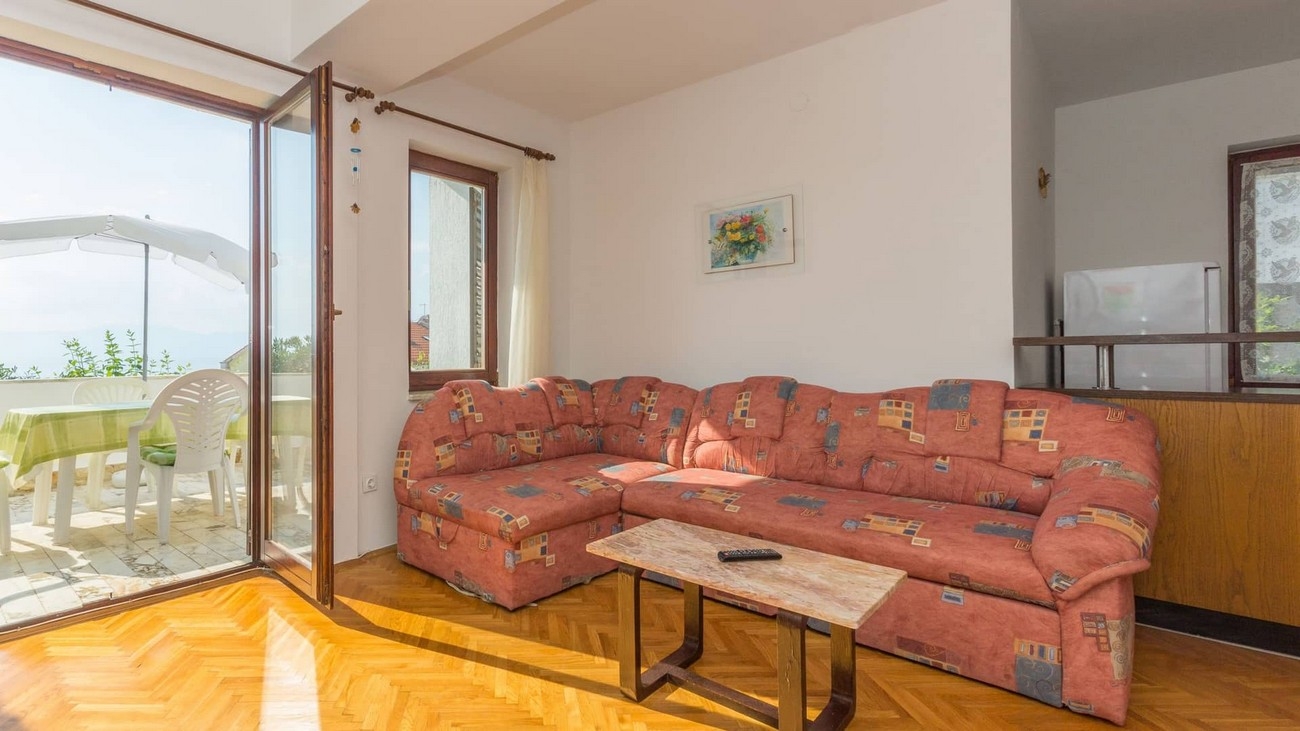 Three bedroom apartment with terrace and sea view Njivice (Krk) (A-21857-a) Three bedroom apartment with terrace and sea view Njivice (Krk) (A-21857-a)