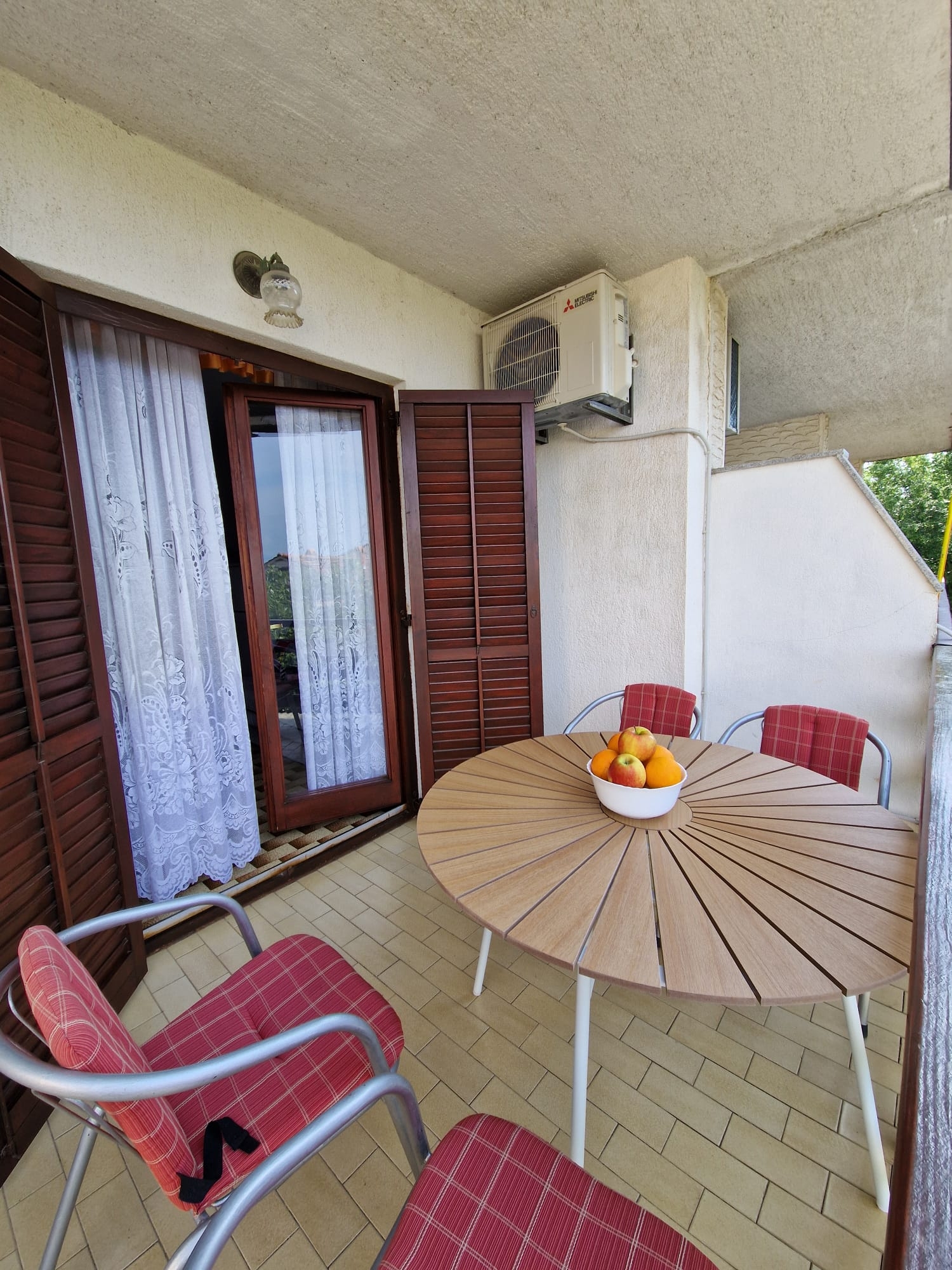 Two bedroom apartment with balcony Njivice, Krk  A-a