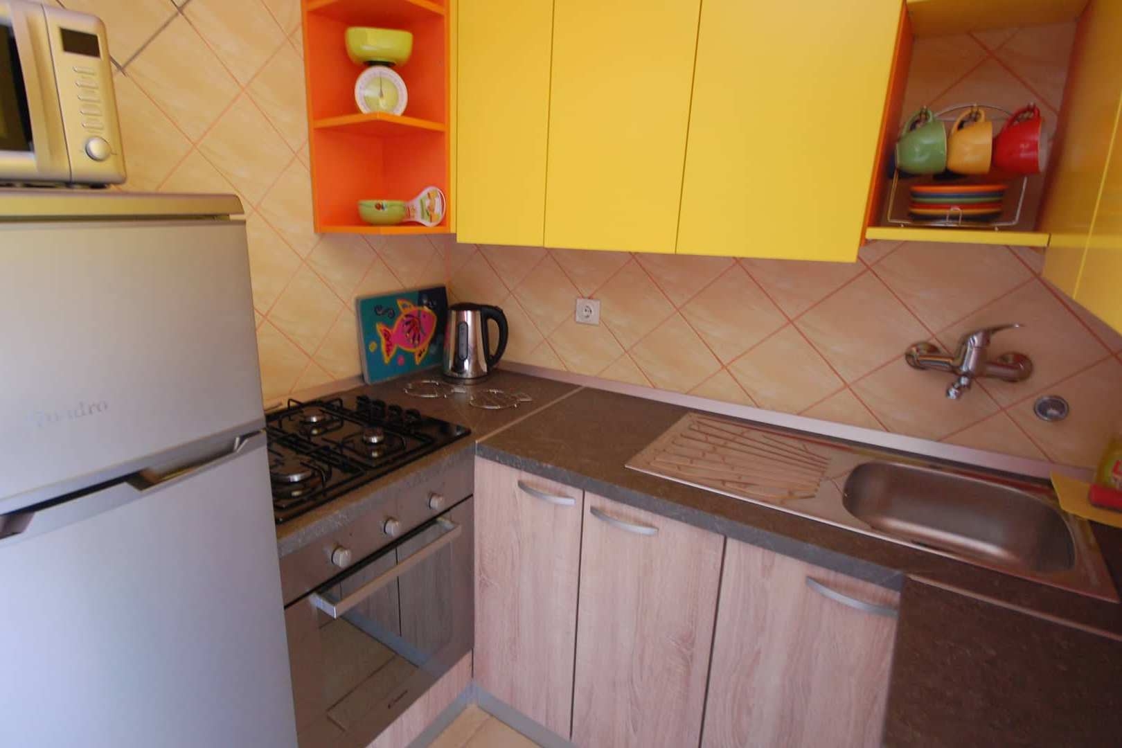 Two bedroom apartment with terrace Njivice, Krk  A-b