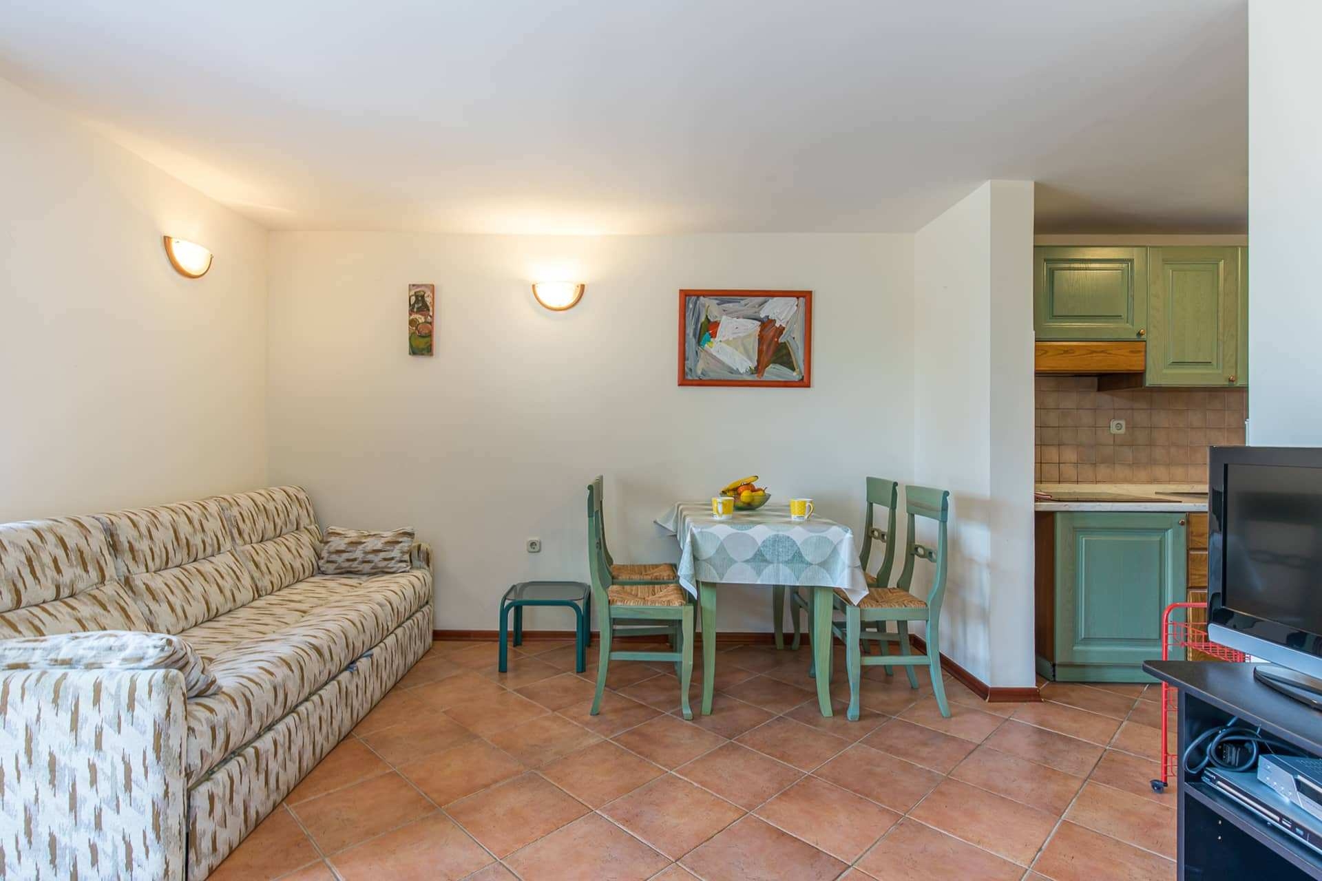 One bedroom apartment with terrace Njivice, Krk (A-21868-a) One bedroom apartment with terrace Njivice, Krk (A-21868-a)