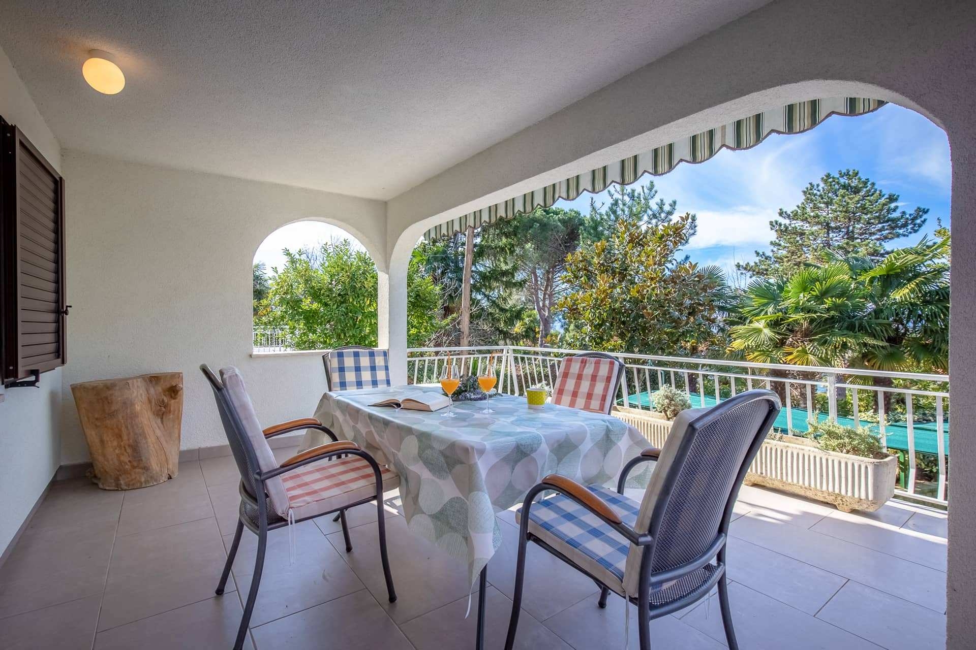 Top Krk Njivice Top Krk Njivice