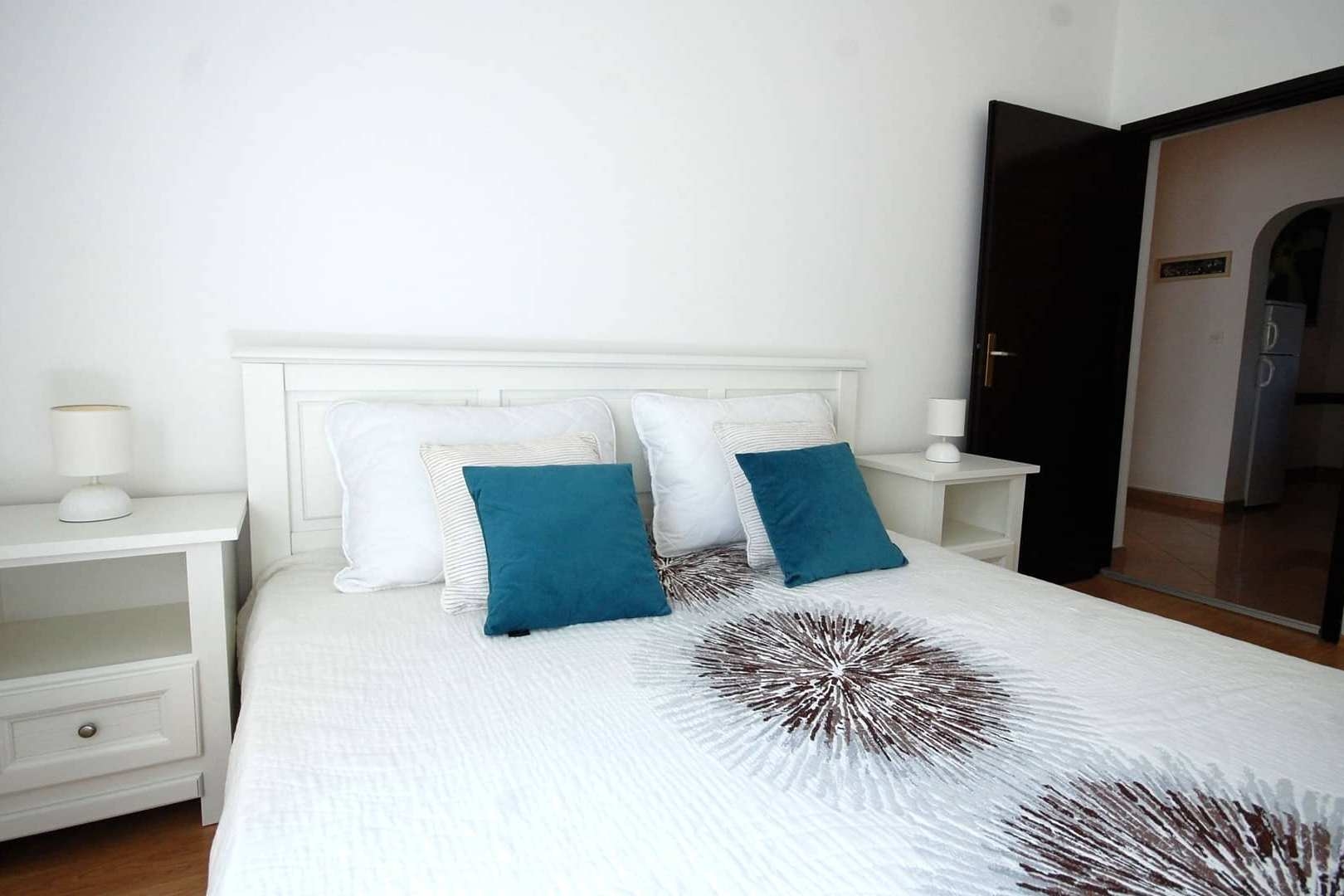 Two bedroom apartment with terrace Njivice, Krk  A-a
