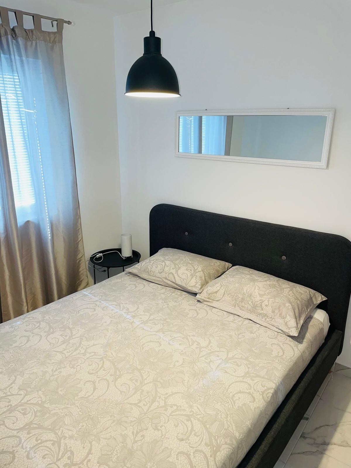 One bedroom apartment with terrace Vodice  A-b