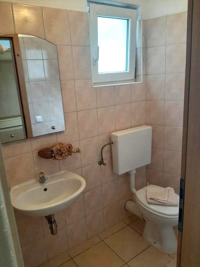 Four bedroom apartment with balcony and sea view Duće, Omiš  A-a