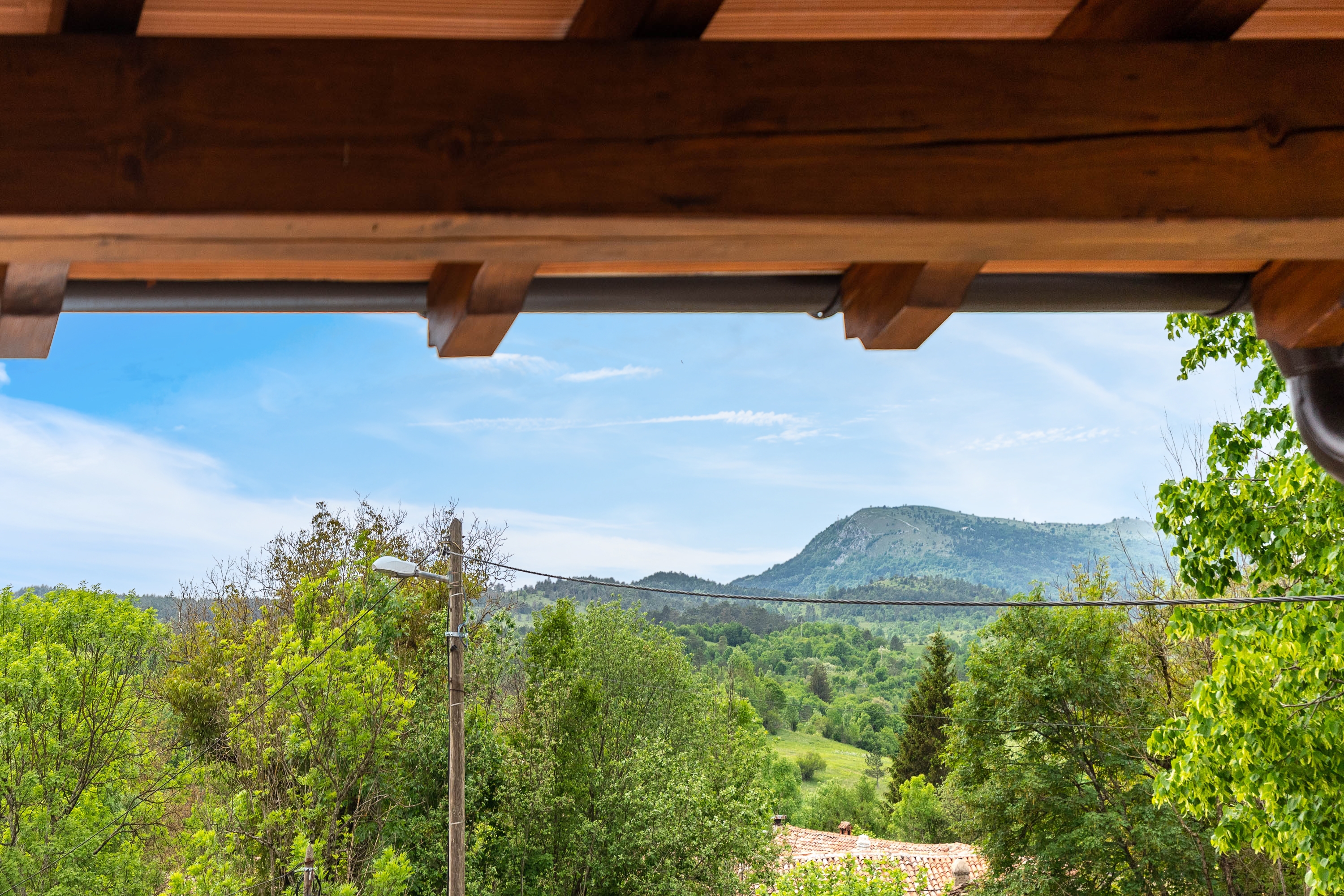 Four bedroom house with terrace Rašpor, Central Istria - Središnja Istra  K
