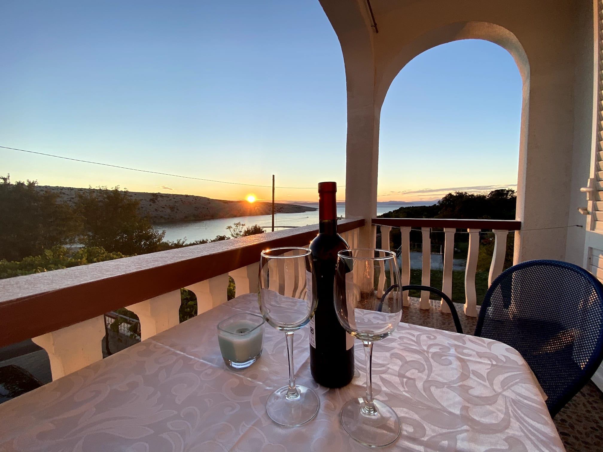 One bedroom apartment with balcony and sea view Lopar, Rab (A-21881-c)