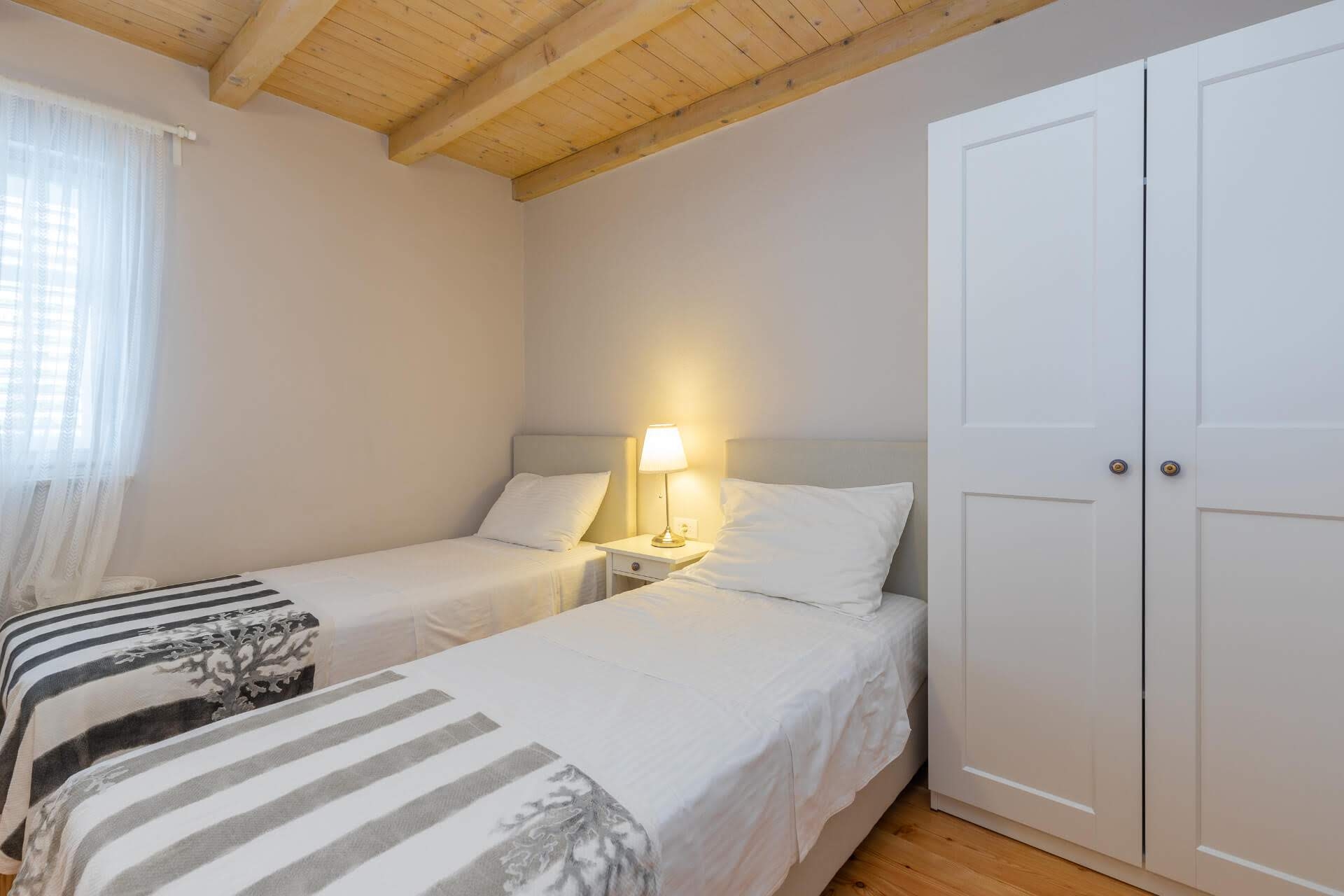 Comfortable and spacious house with air-conditioning Podobuče, Pelješac  K
