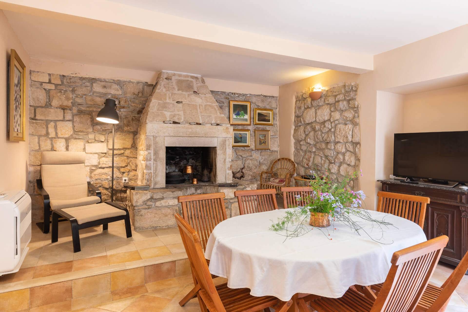 Comfortable and spacious house with air-conditioning Podobuče, Pelješac  K