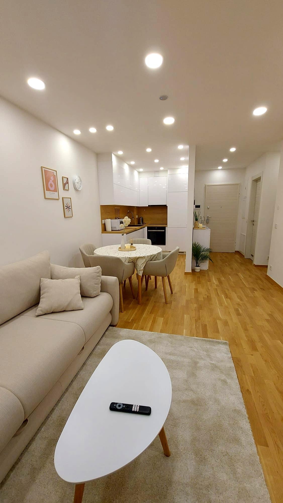 Jednosobni apartman s balkonom Zagreb  A-a