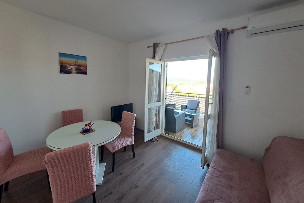 Top Šibenik Brodarica Top Šibenik Brodarica