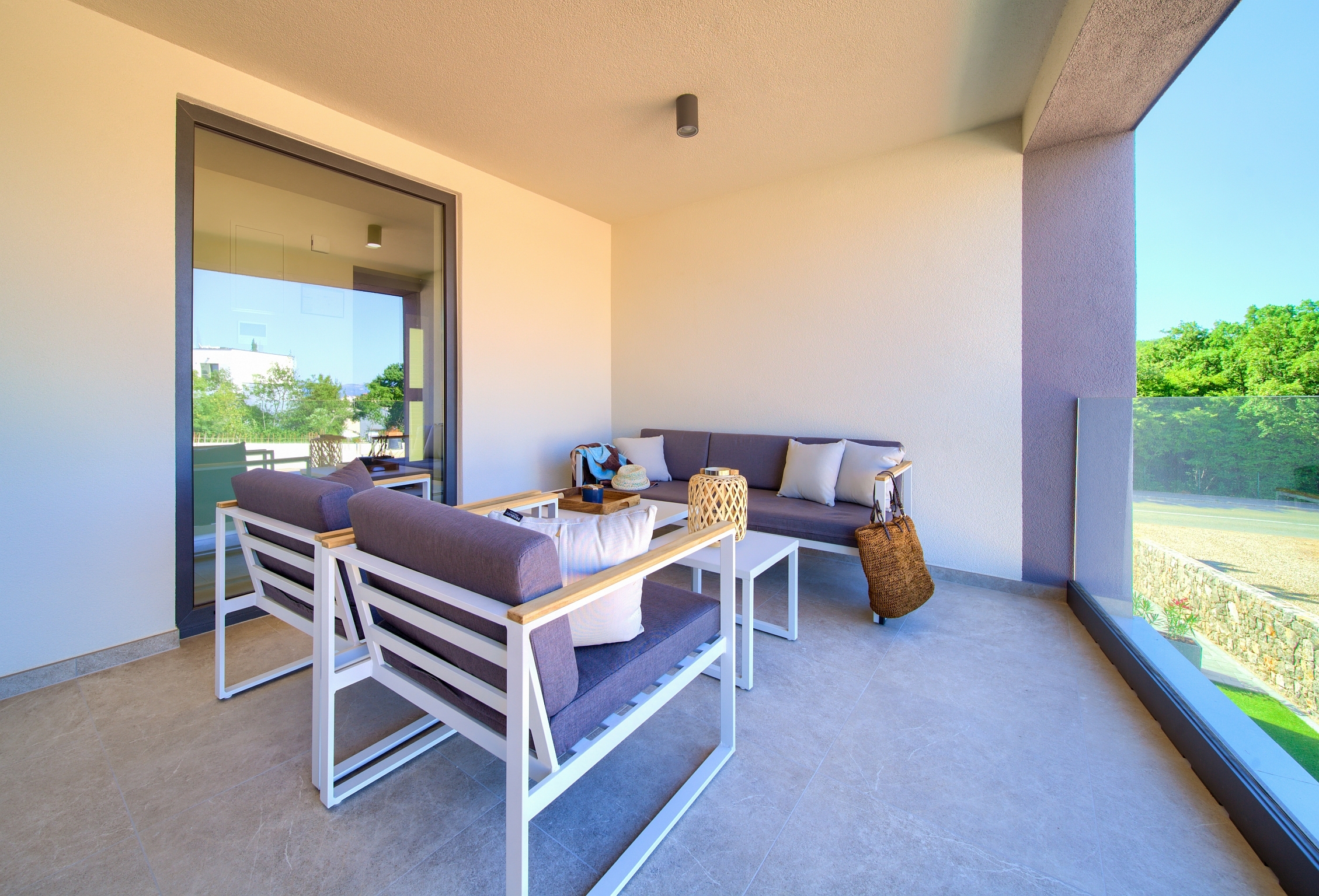 Two bedroom apartment with terrace Njivice (Krk) (A-21889-a)