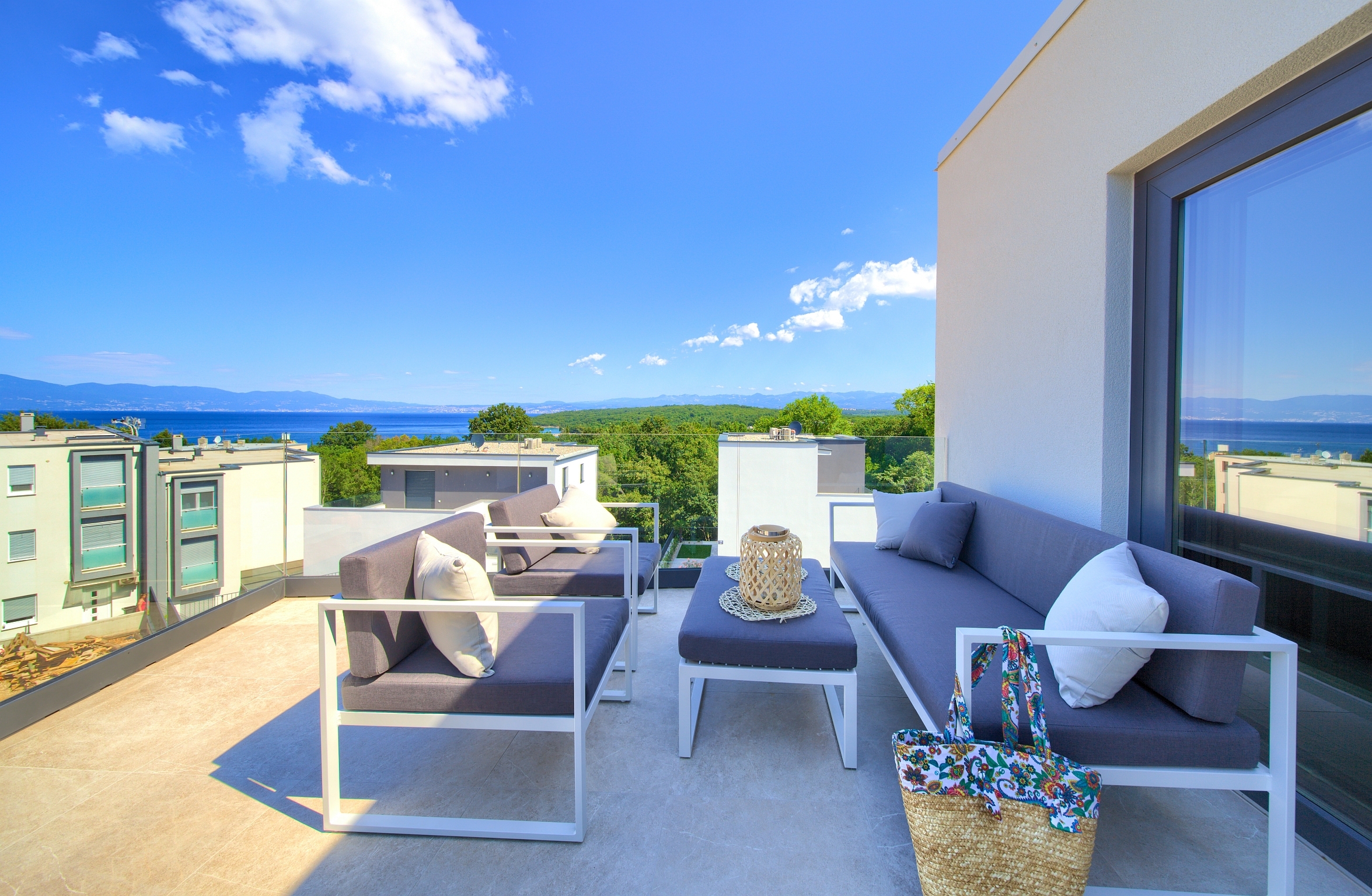 Two bedroom apartment with terrace and sea view Njivice, Krk (A-21889-b) Two bedroom apartment with terrace and sea view Njivice, Krk (A-21889-b)