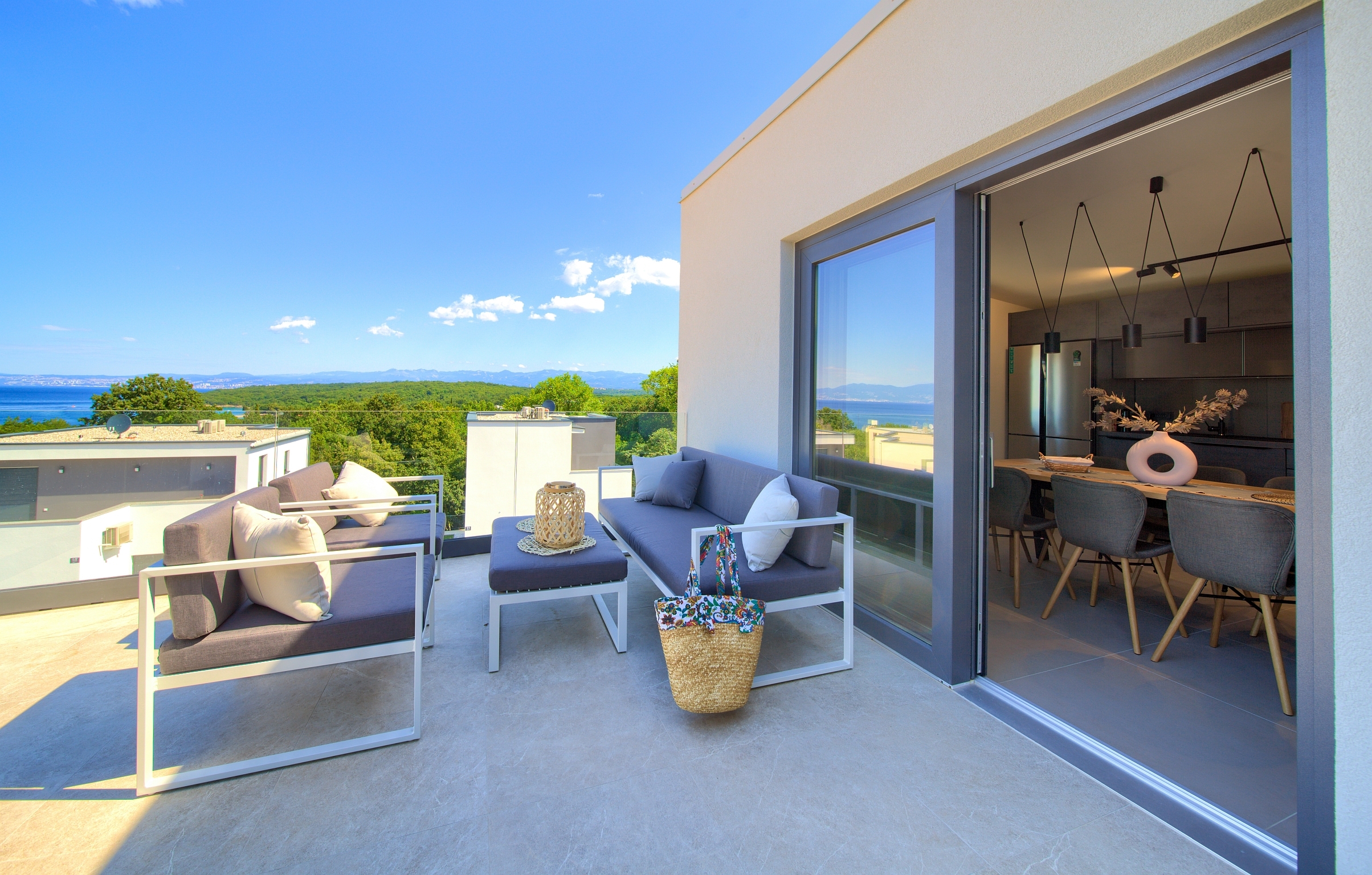 Two bedroom apartment with terrace and sea view Njivice, Krk  A-b