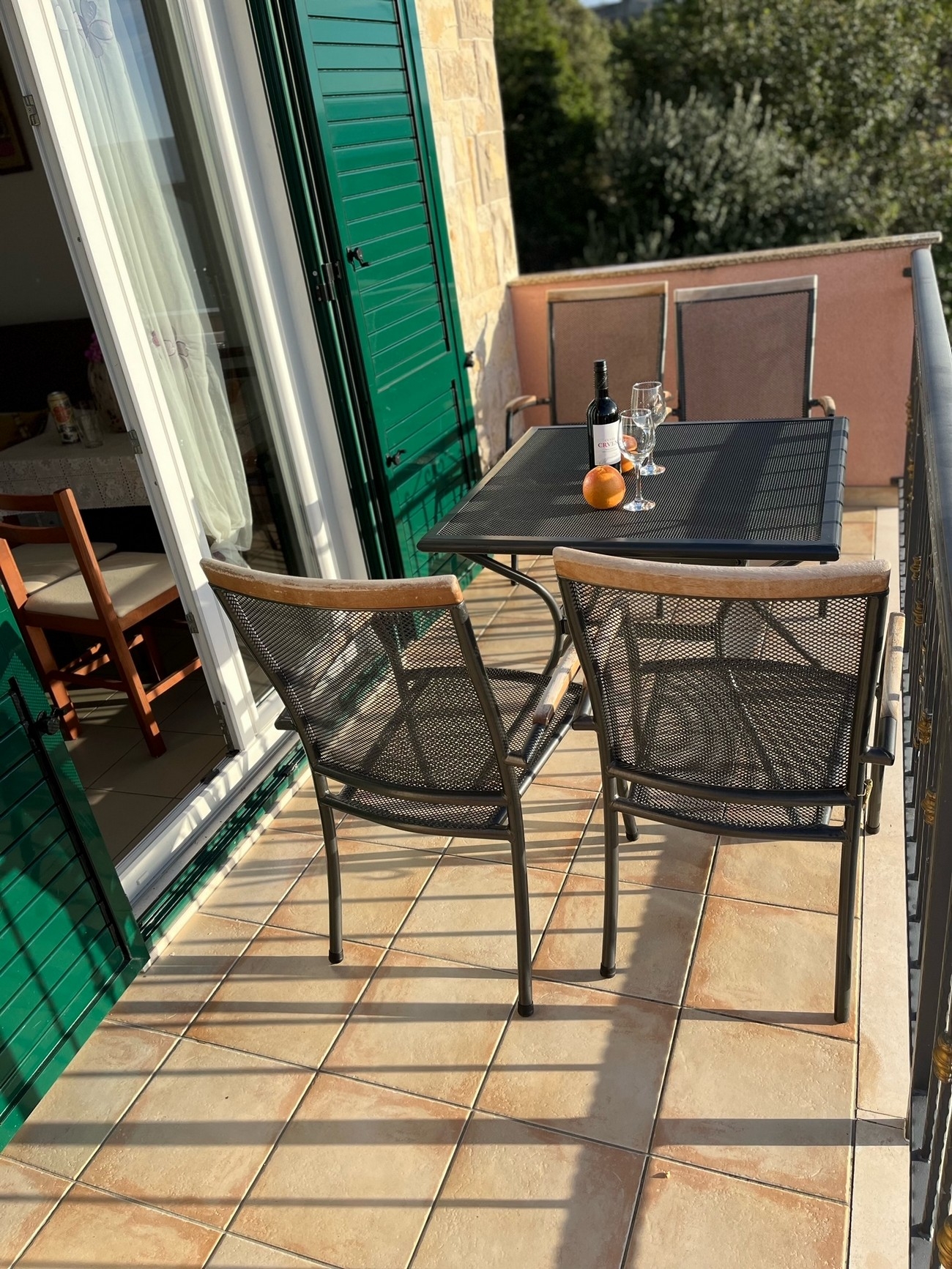 One bedroom apartment with balcony and sea view Nemira, Omiš  A-c