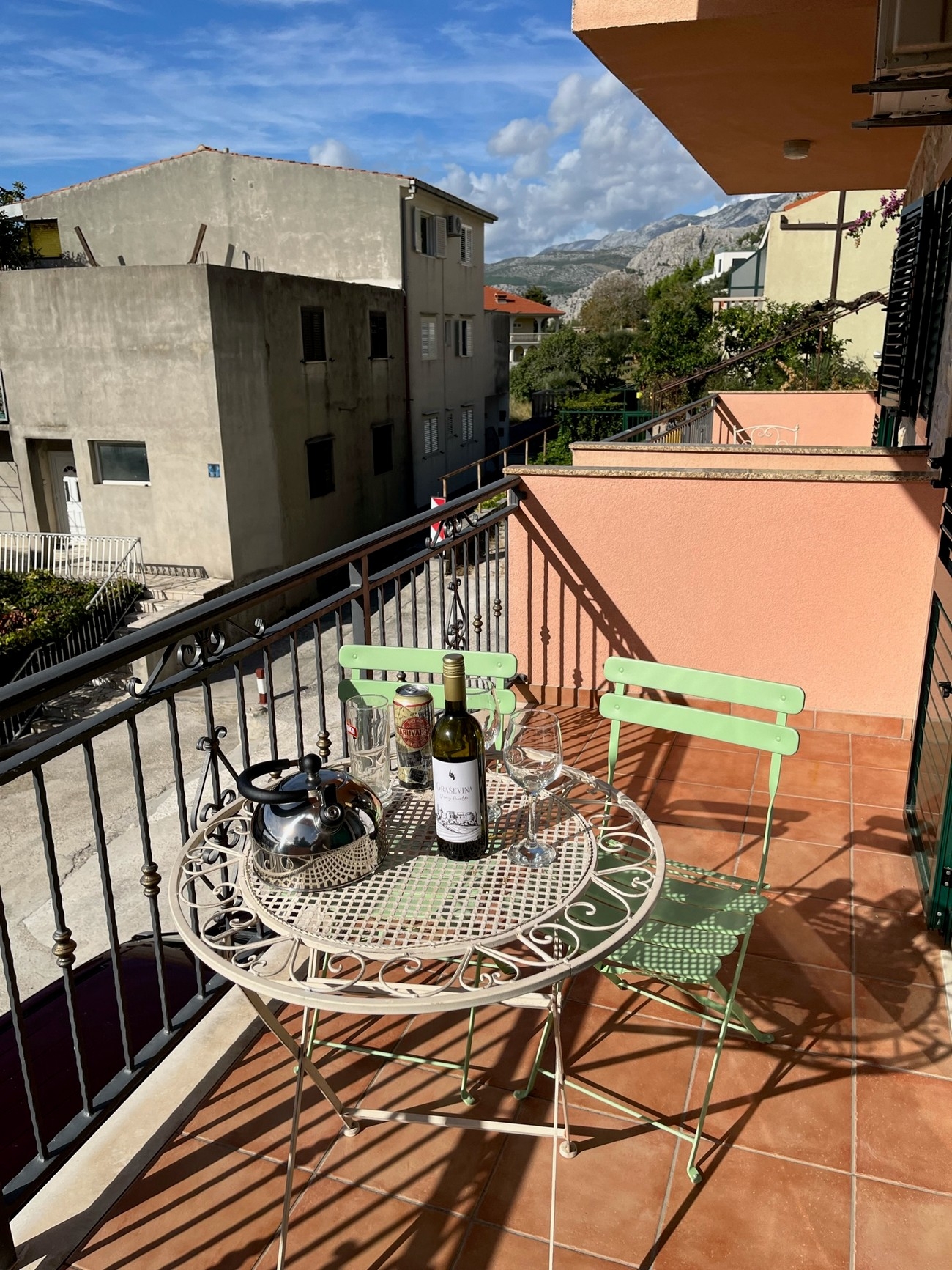 One bedroom apartment with balcony and sea view Nemira, Omiš  A-f