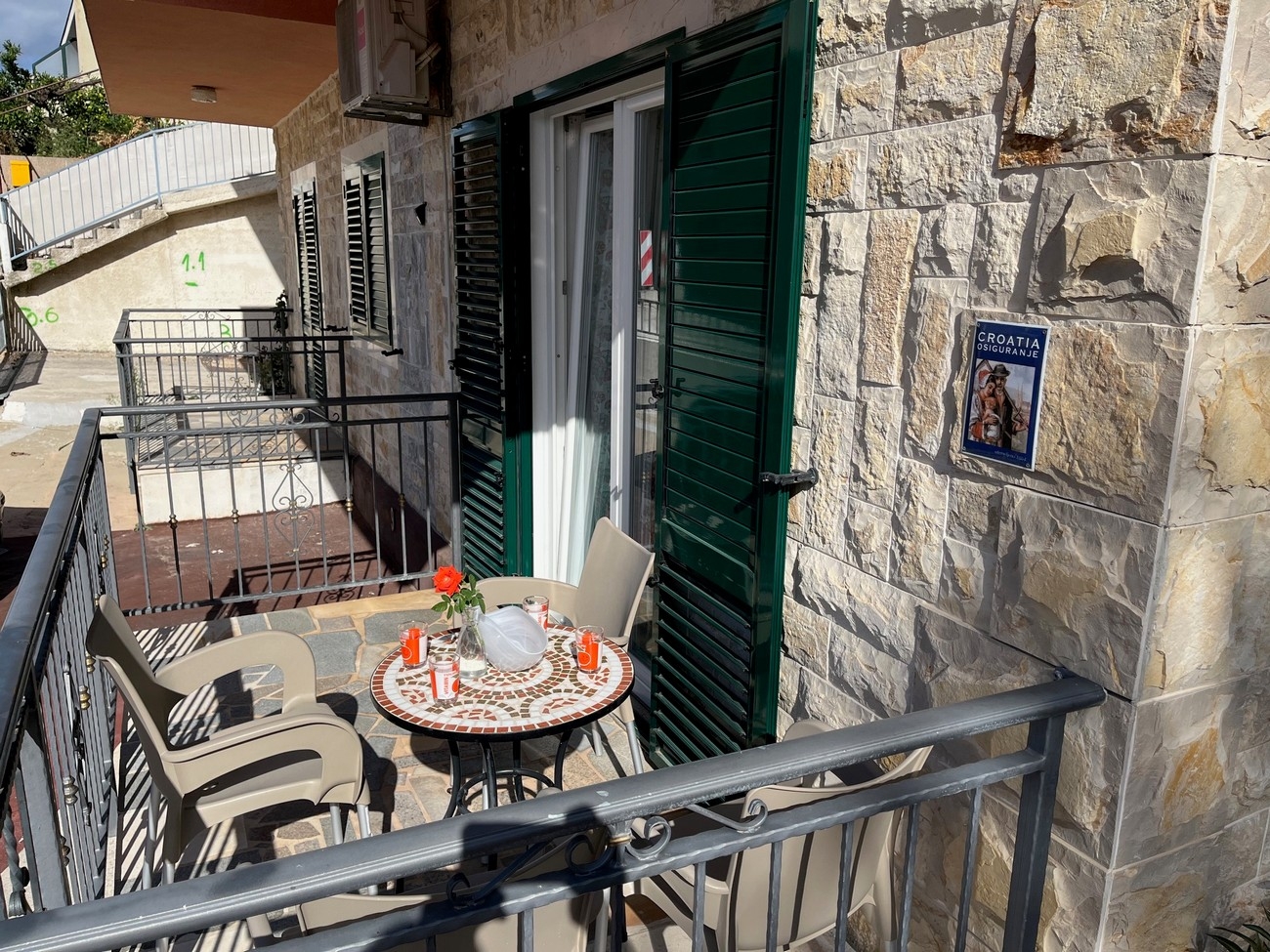 One bedroom apartment with balcony Nemira, Omiš  A-g