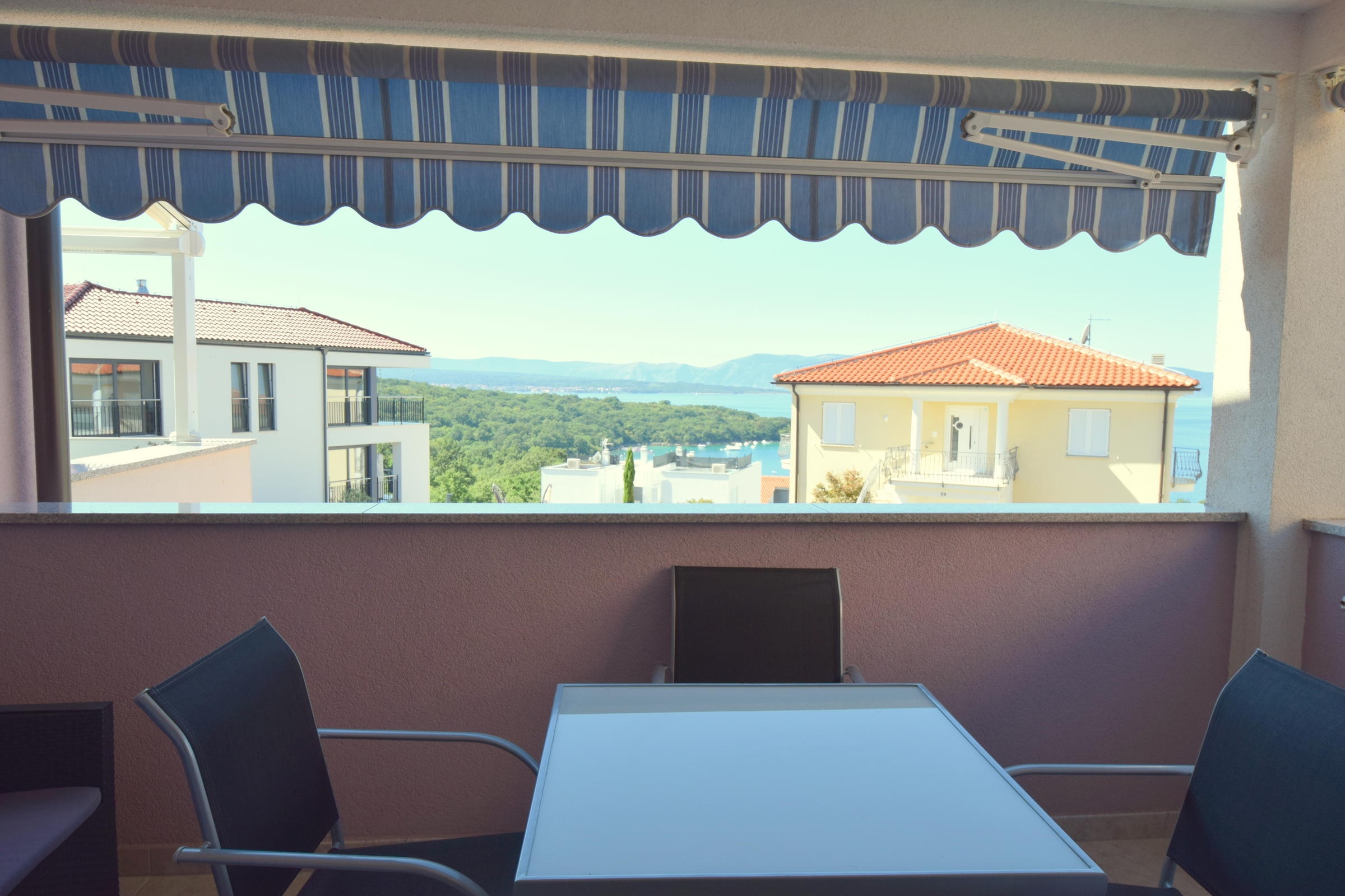 Two bedroom apartment with balcony Njivice, Krk  A-a