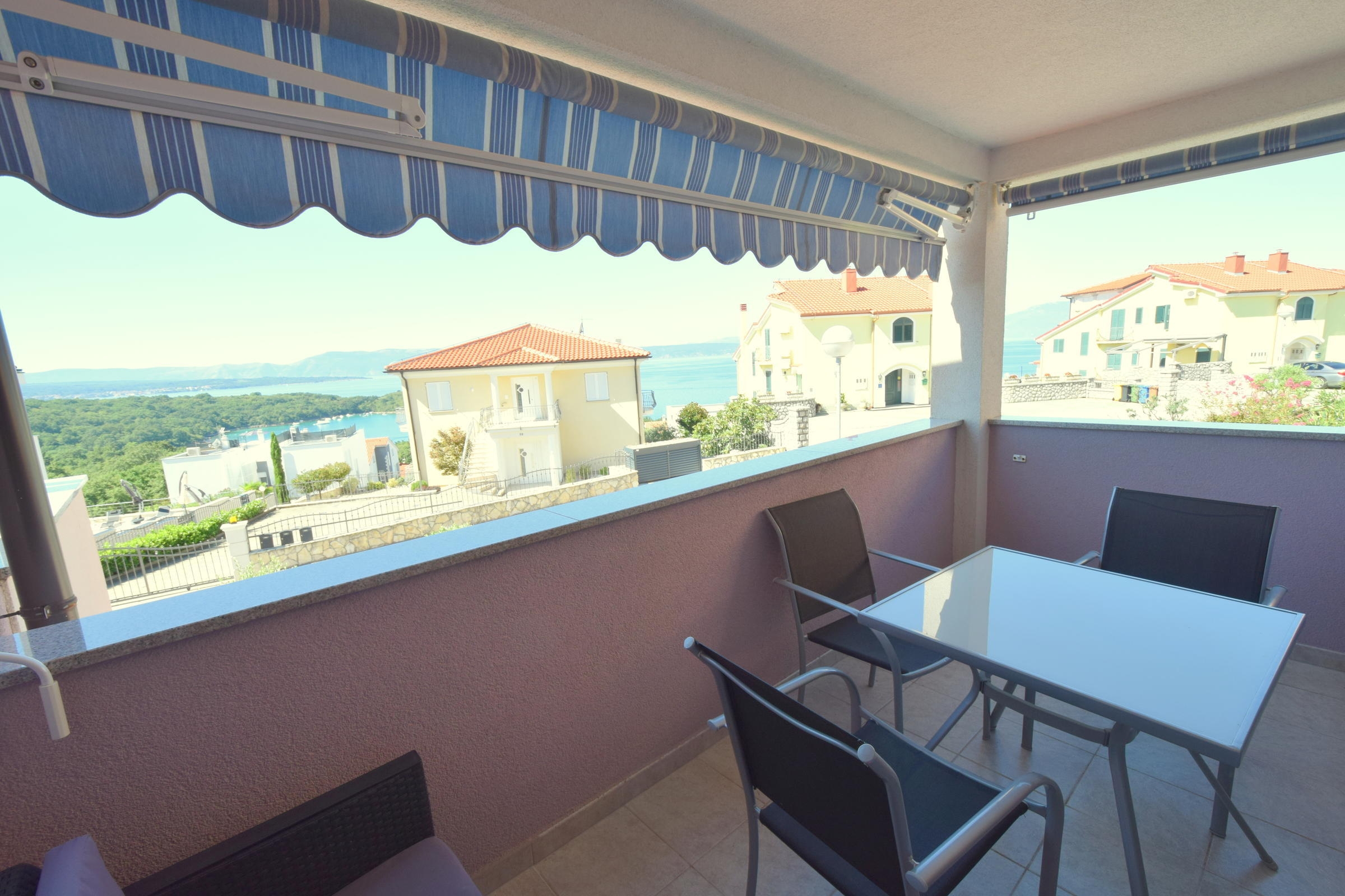 Two bedroom apartment with balcony Njivice, Krk  A-a