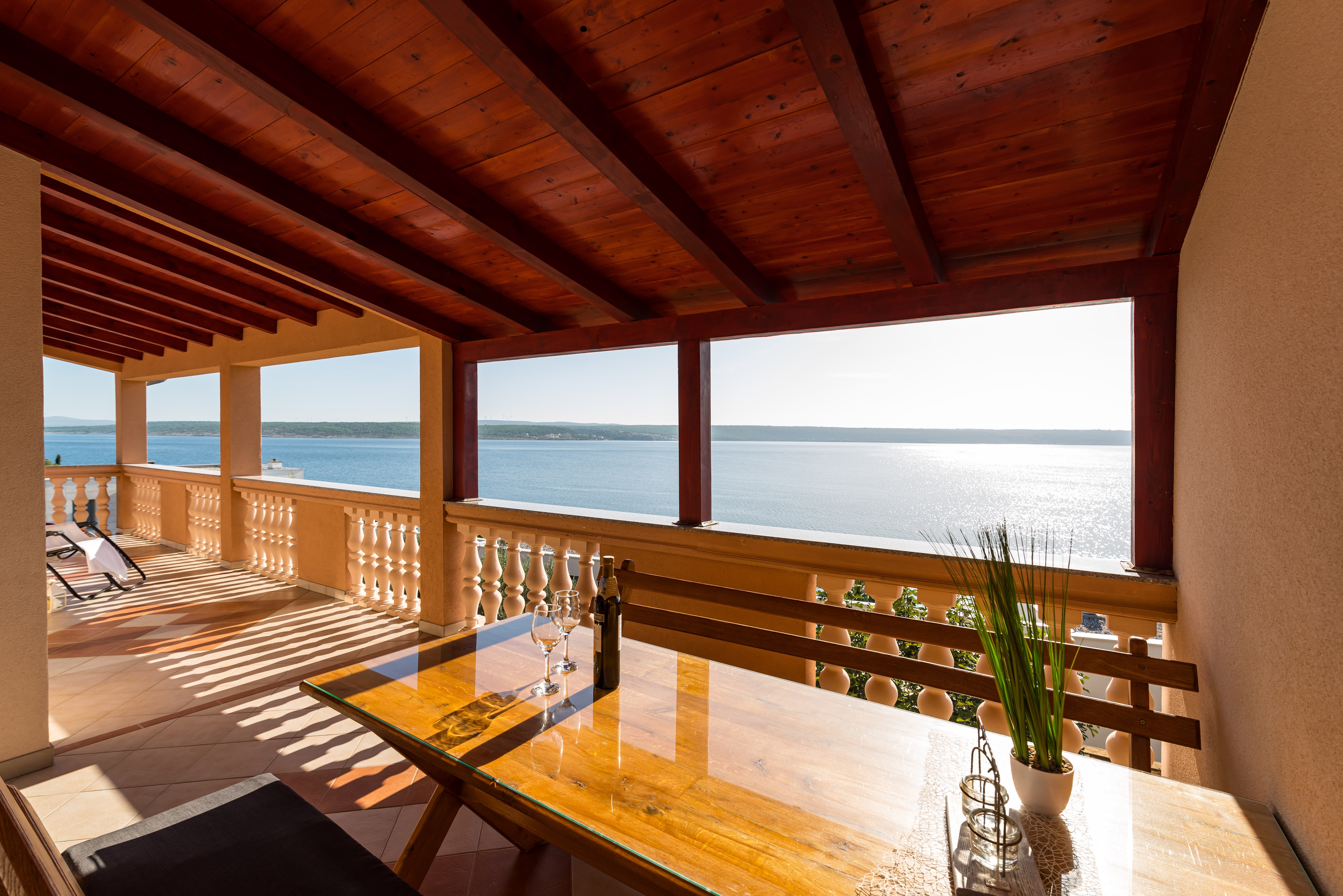 Three bedroom apartment near beach Maslenica, Novigrad  A-a