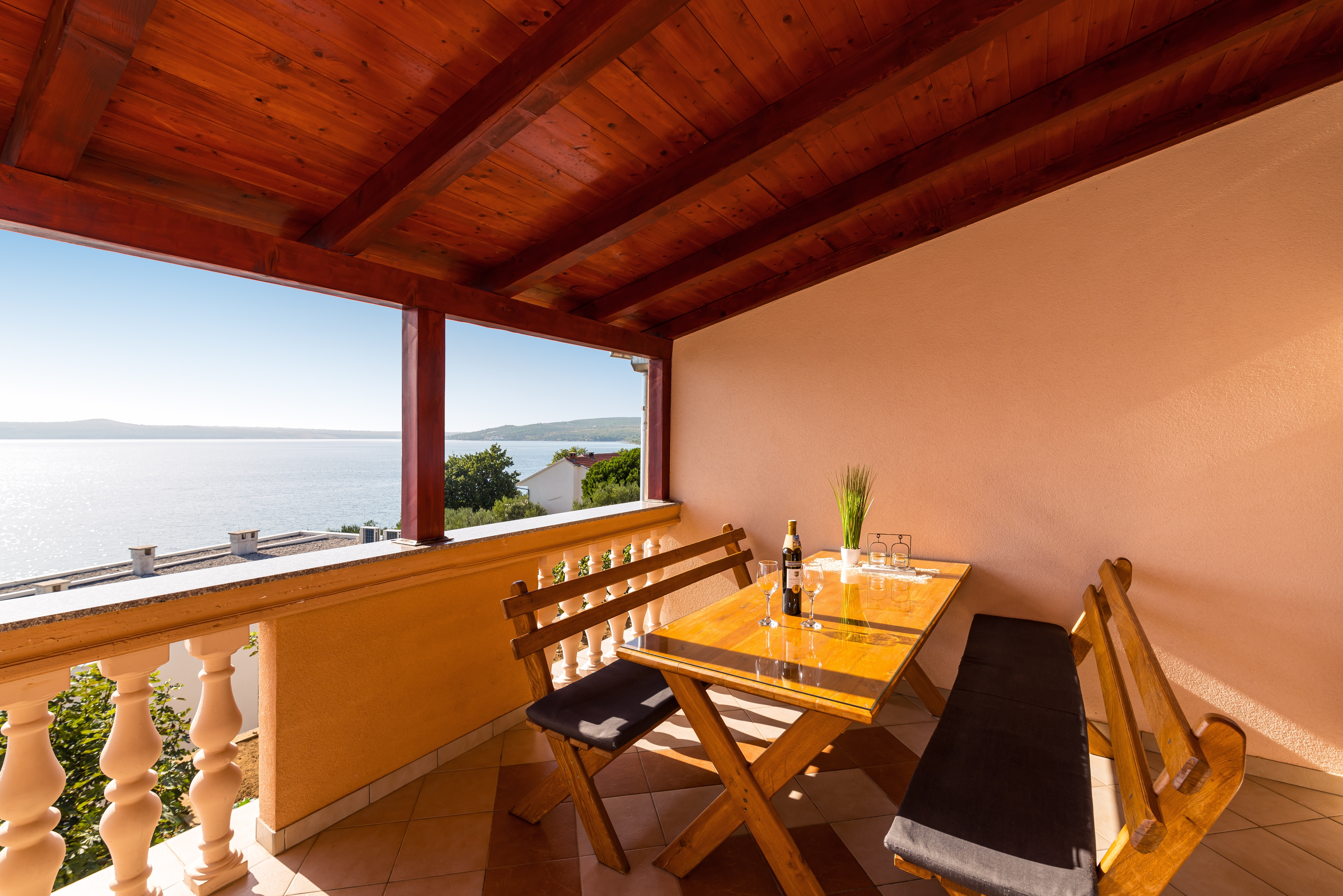 Three bedroom apartment near beach Maslenica, Novigrad  A-a