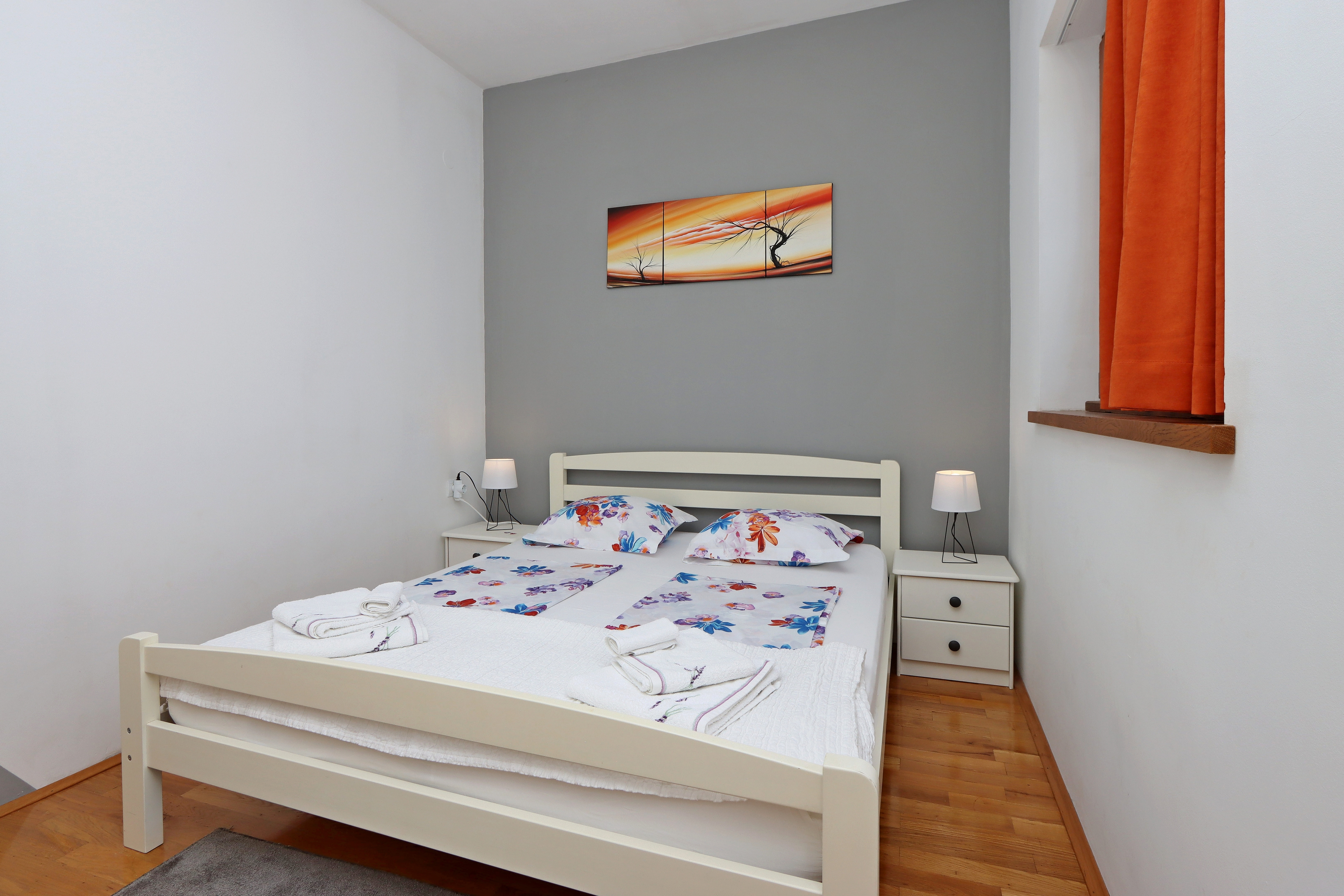 Two bedroom apartment with terrace and sea view Lun, Pag  A-a